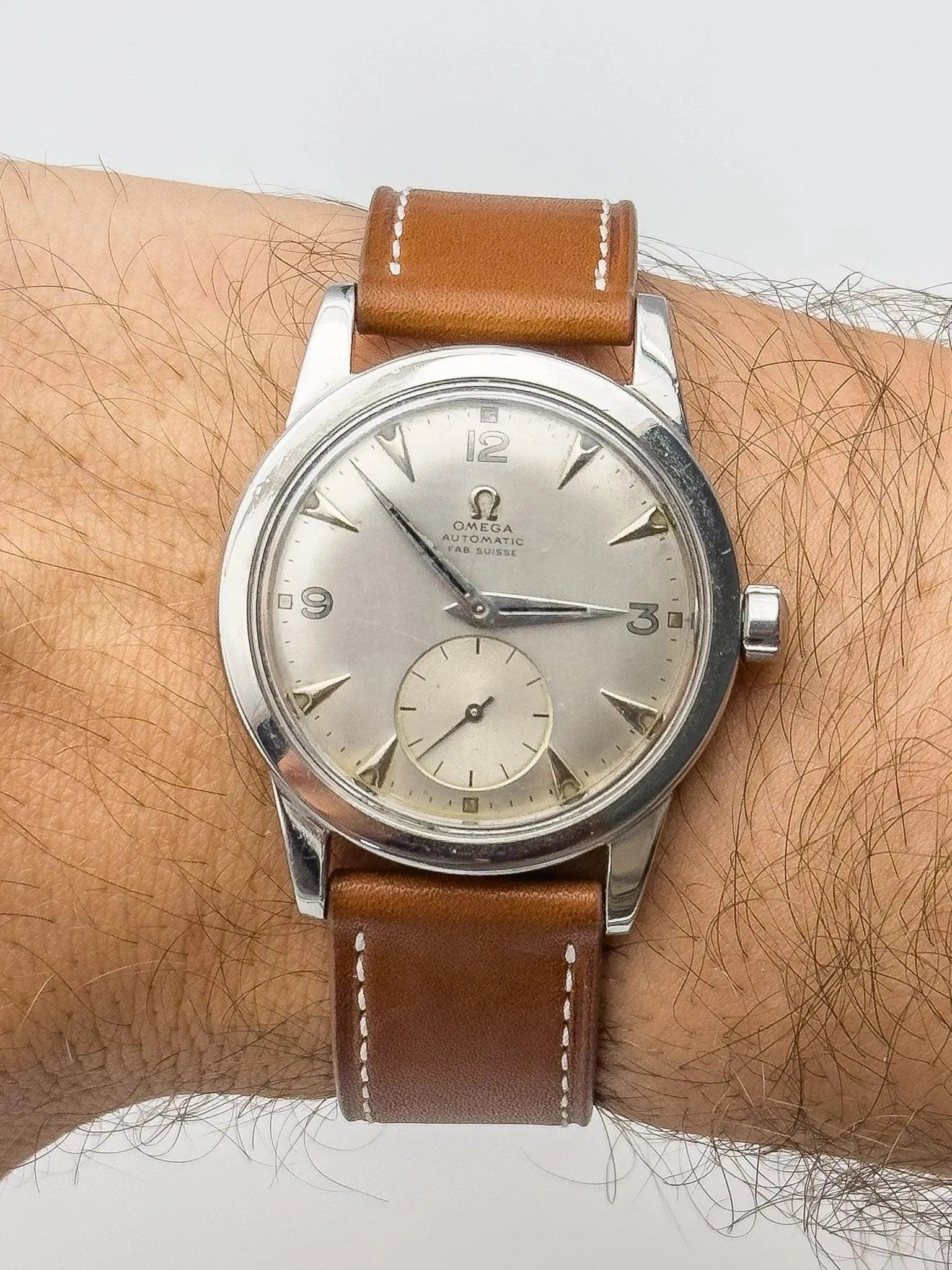 Omega - 2576-4 "Pre-Seamaster" Bumper - 1947 - Atelier Victor - Vintage Shop