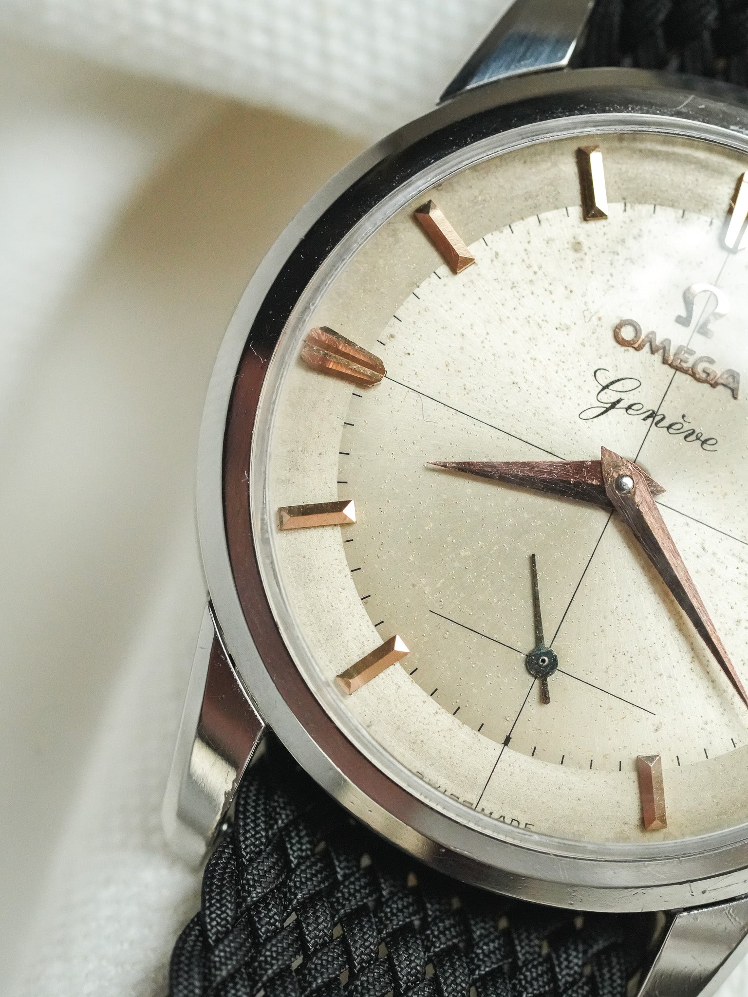 Omega - 2903-61 Genève Crosshair Index Or Rose - 1961 - Atelier Victor - Vintage Shop