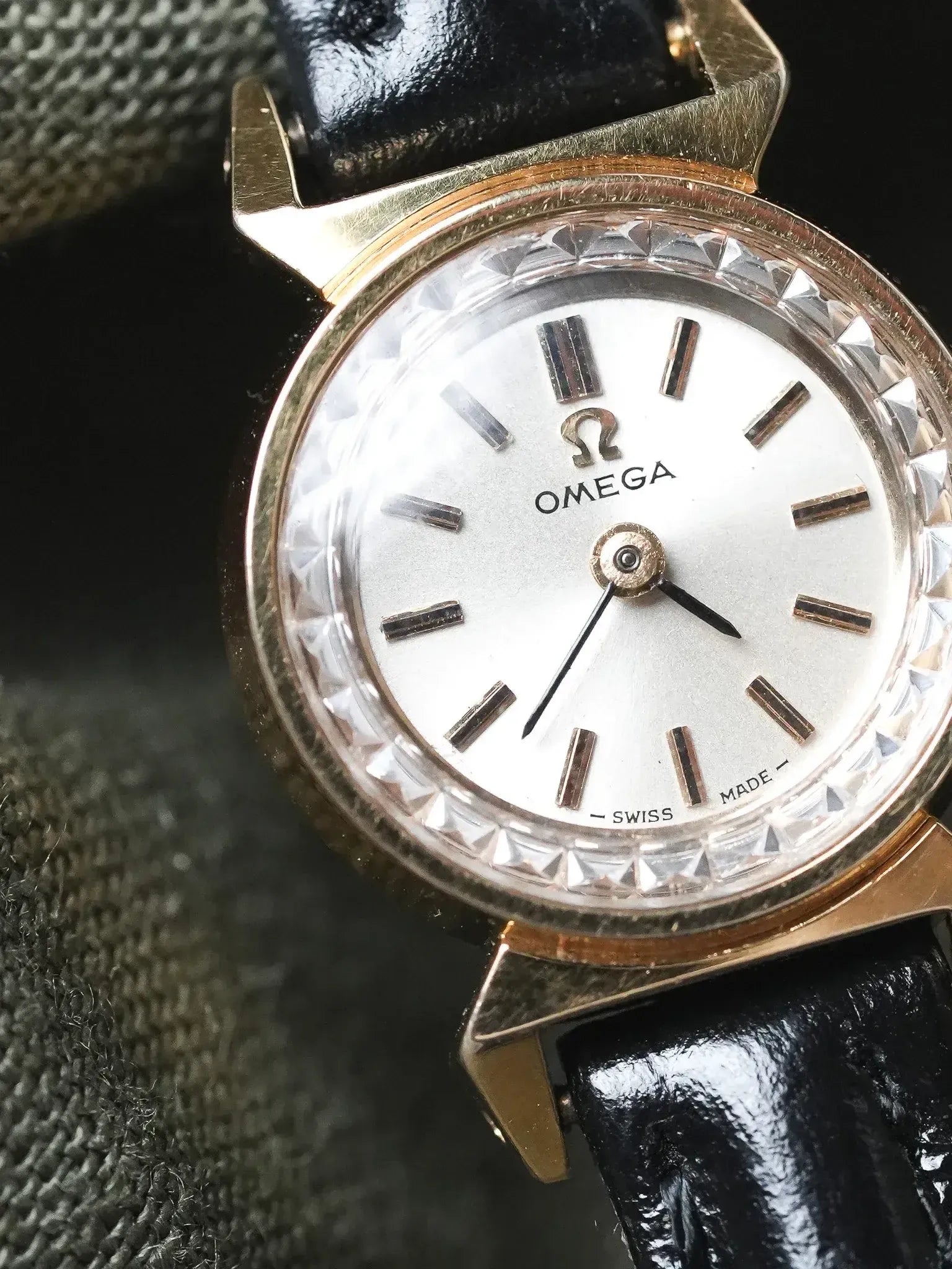 Omega - 511.165 Verre facette corne Gouttes d'eau or - 1966 - Atelier Victor