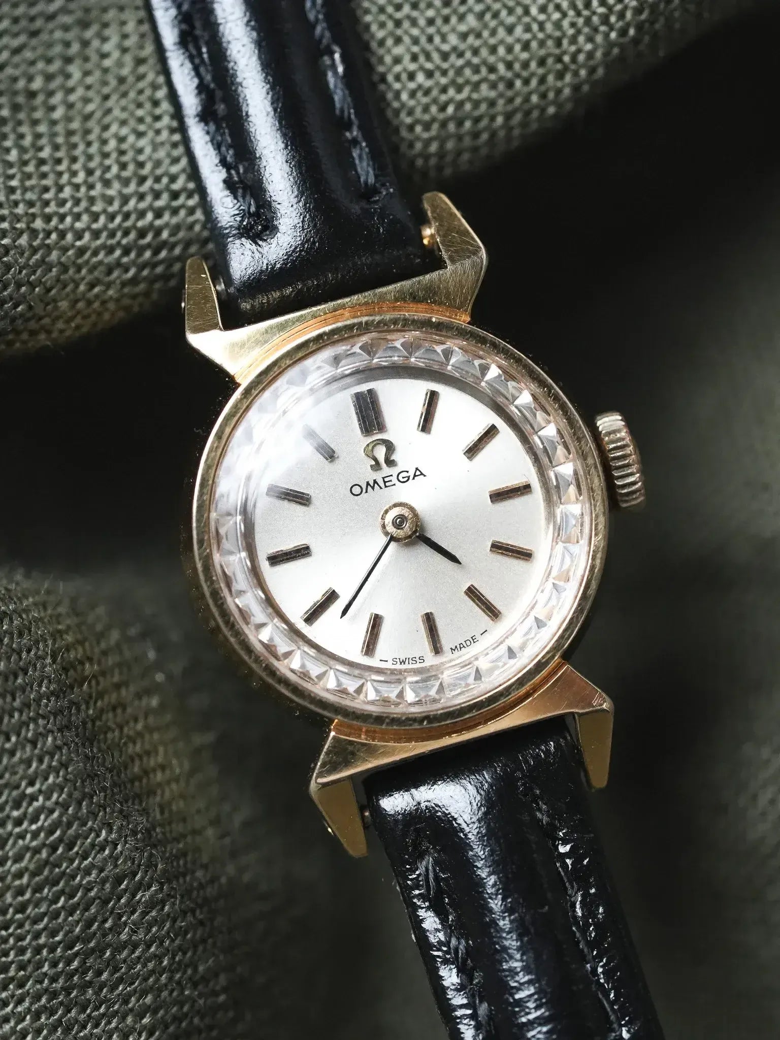 Omega - 511.165 Verre facette corne Gouttes d'eau or - 1966 - Atelier Victor