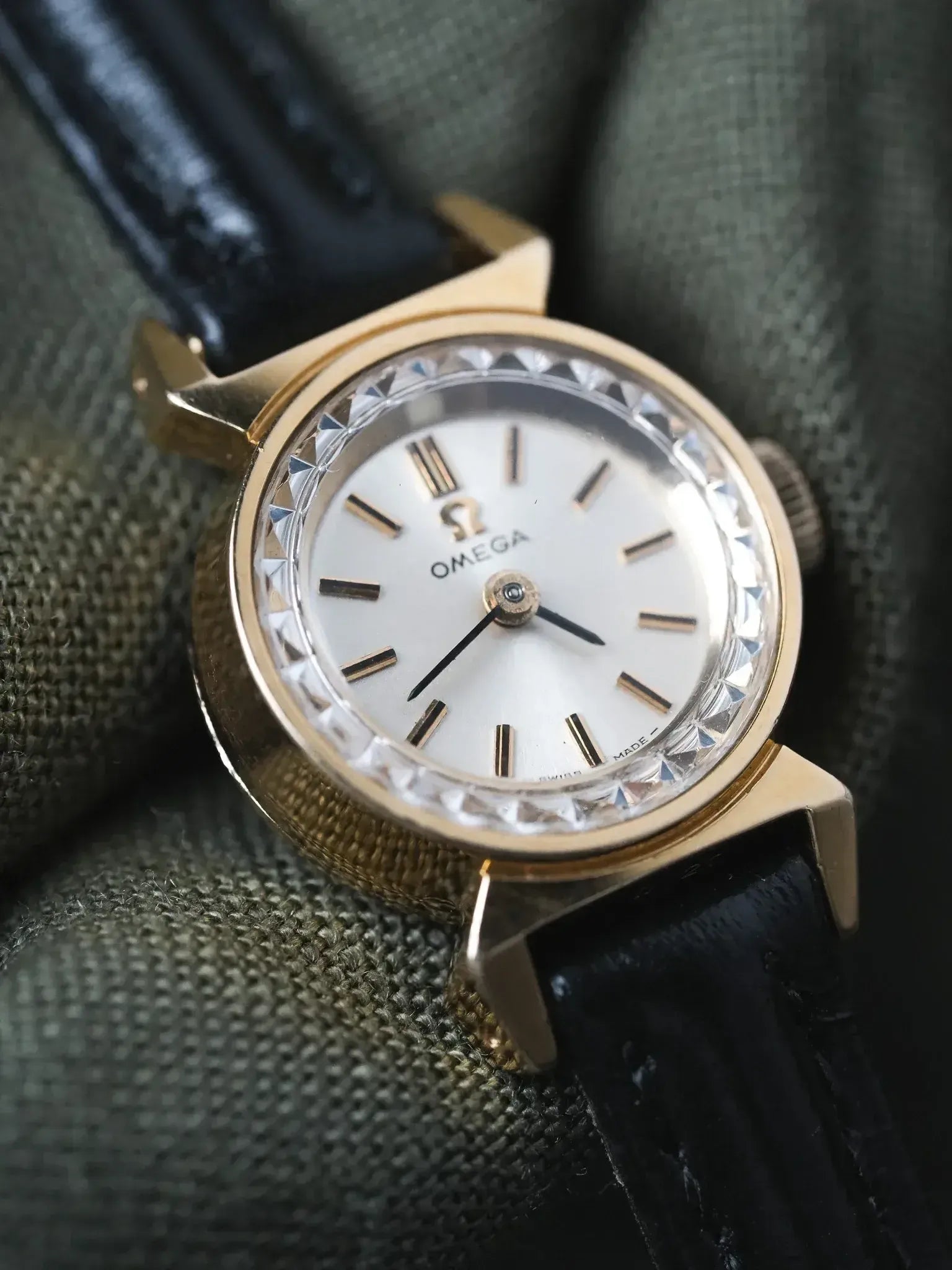 Omega - 511.165 Verre facette corne Gouttes d'eau or - 1966 - Atelier Victor