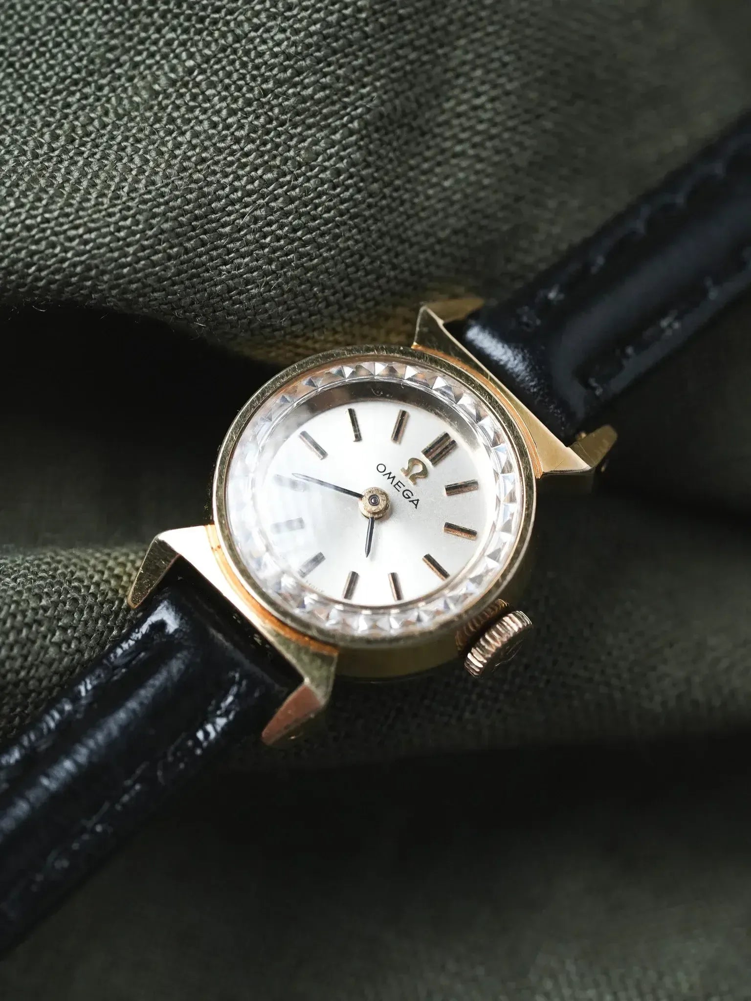 Omega - 511.165 Verre facette corne Gouttes d'eau or - 1966 - Atelier Victor