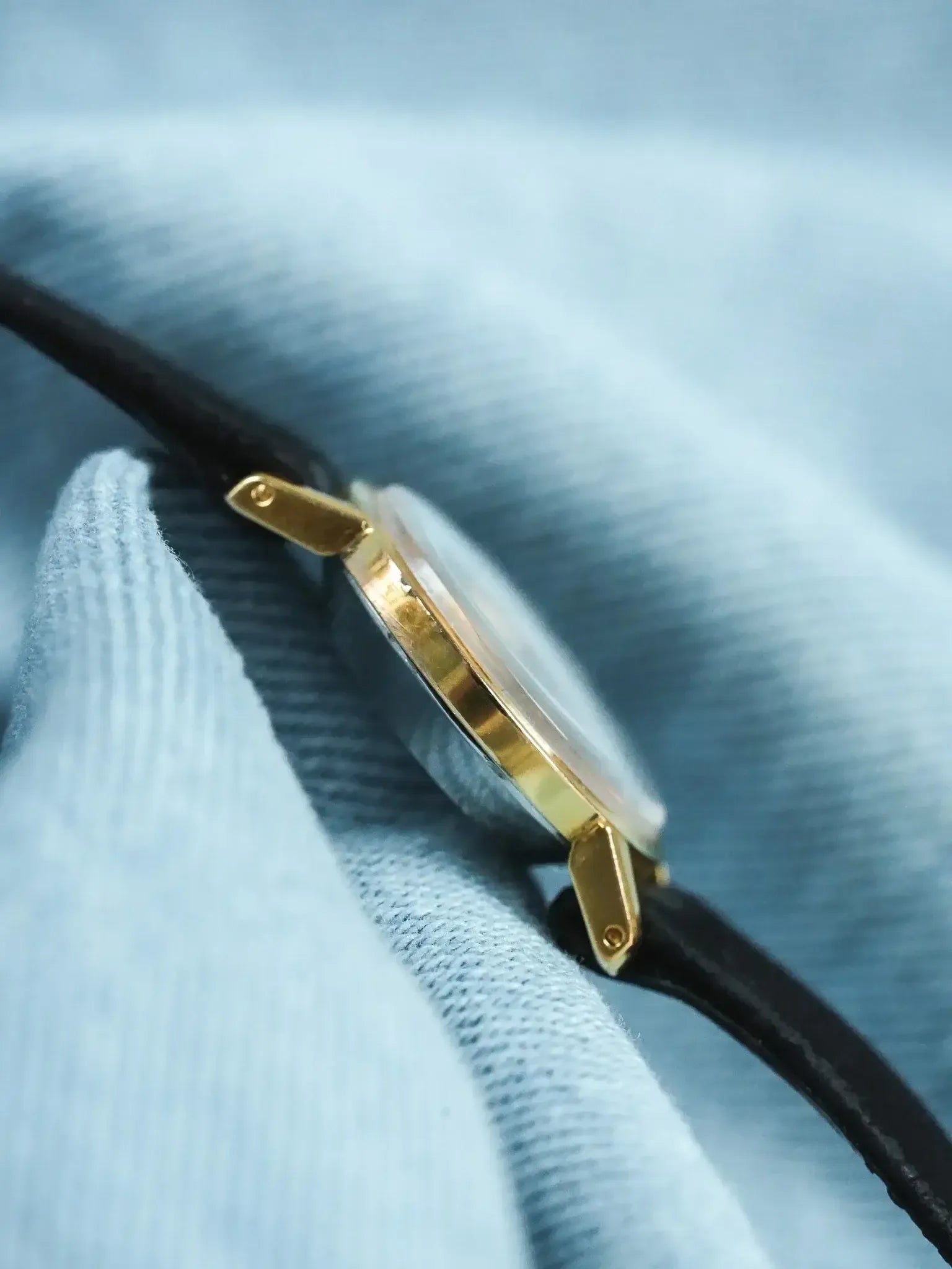 Omega - 541.003 Mini Montre habillée index Or rose Onyx - 1966 - Atelier Victor