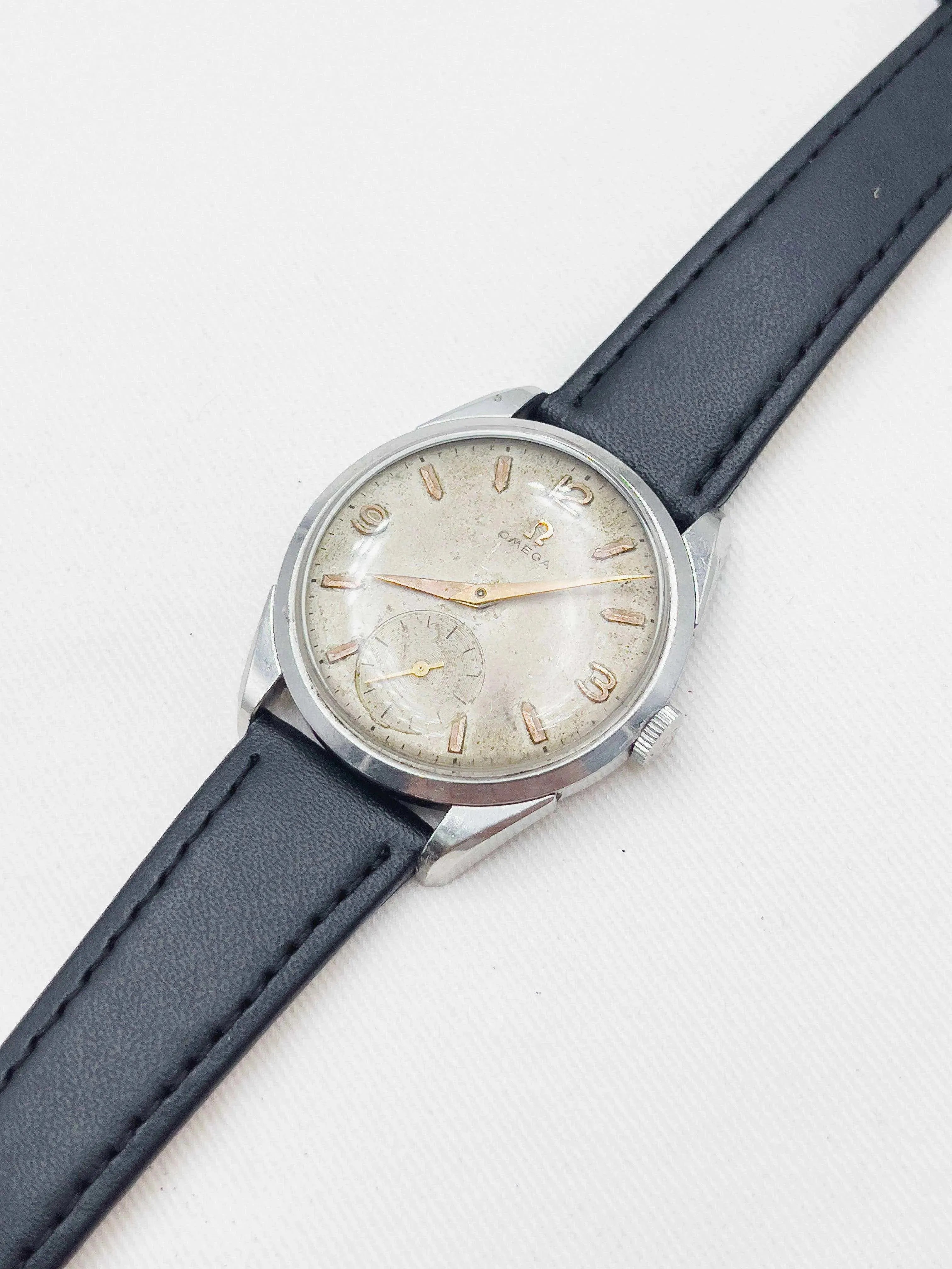 Omega - Calatrava Patine Petite-seconde index or rose - 1956 - Atelier Victor Paris - Vintage Watch Shop Dubai