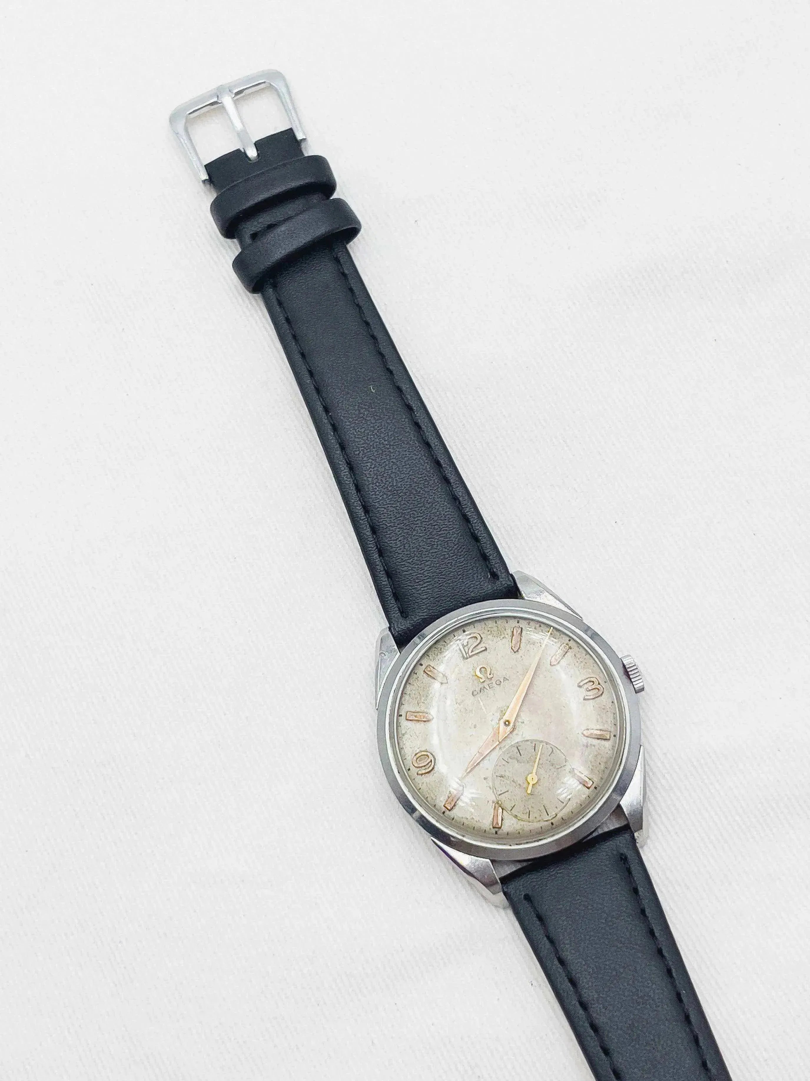 Omega - Calatrava Patine Petite-seconde index or rose - 1956 - Atelier Victor Paris - Vintage Watch Shop Dubai