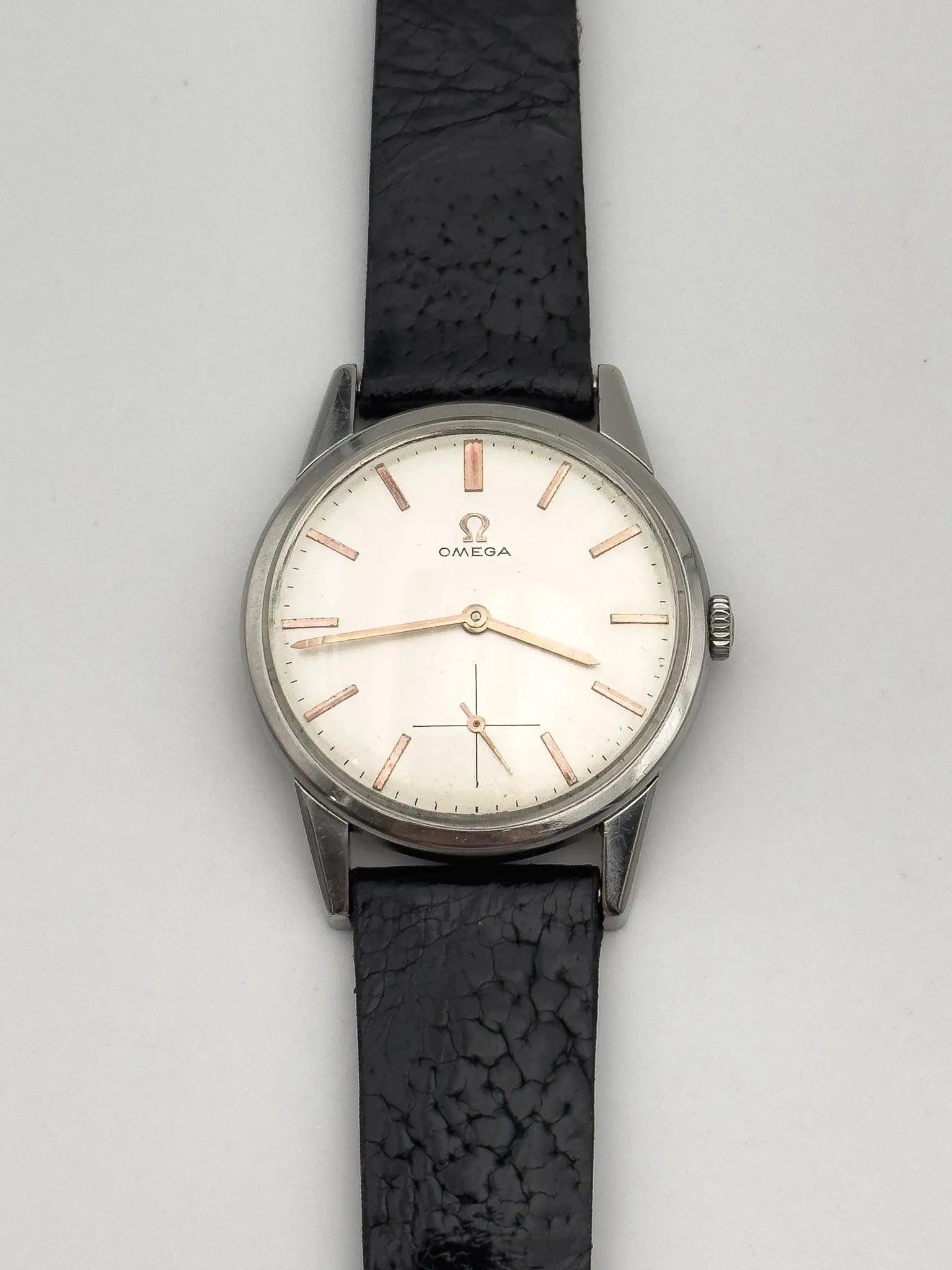 Omega - Calatrava Rose Gold Hands - 1962 - Atelier Victor Paris - Vintage Watch Shop Dubai