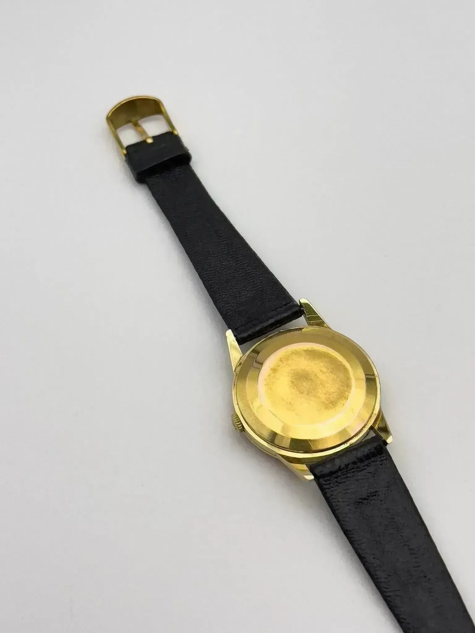 Omega - Champagne Dress Watch Plaqué or - 1961 - Atelier Victor