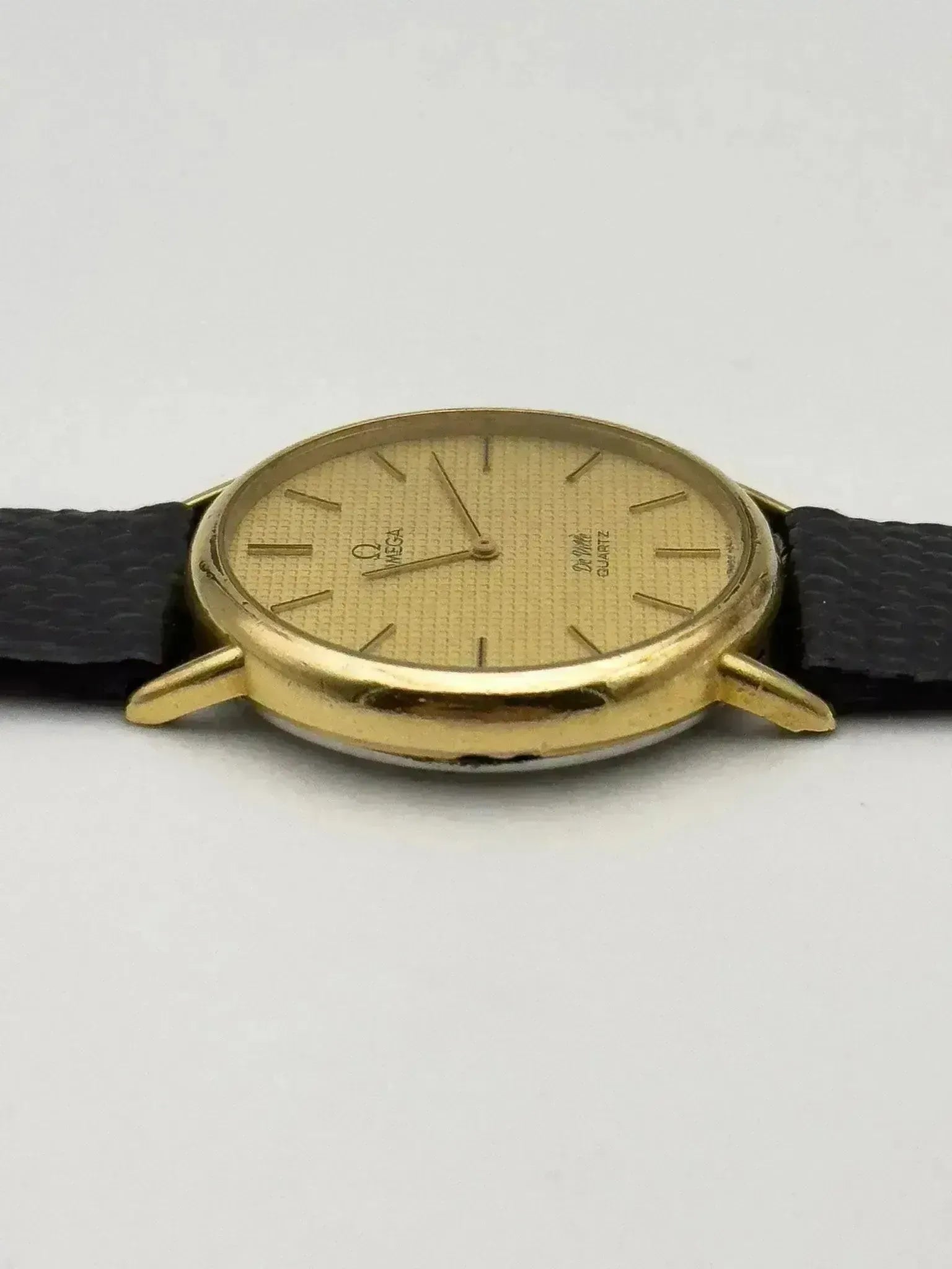 Omega - Circle Gold Clous de Paris - 1977 - Atelier Victor