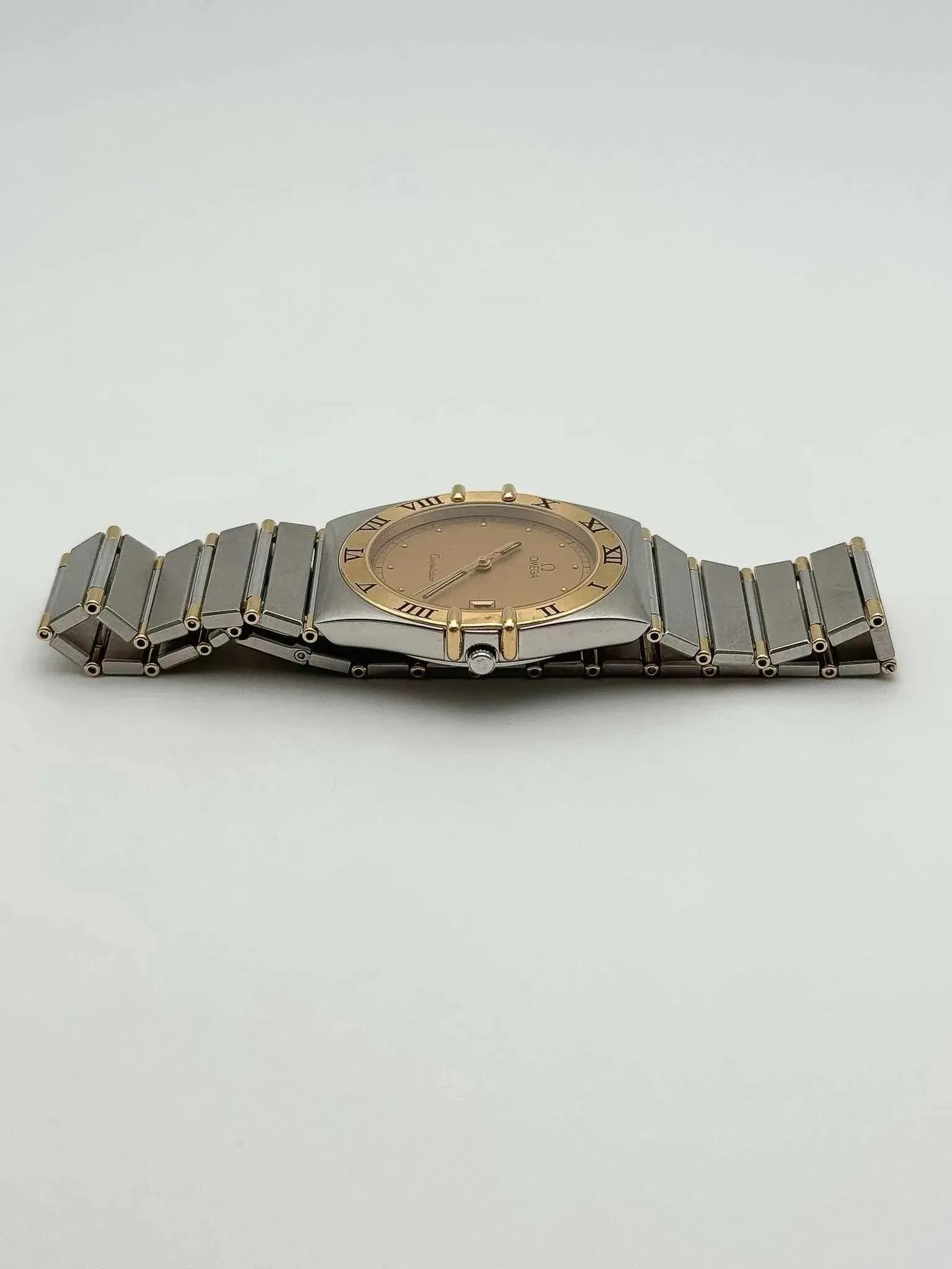 Omega - Constellation 18k Gold & Steel Gold Dial - 1990s - Atelier Victor - Vintage Shop