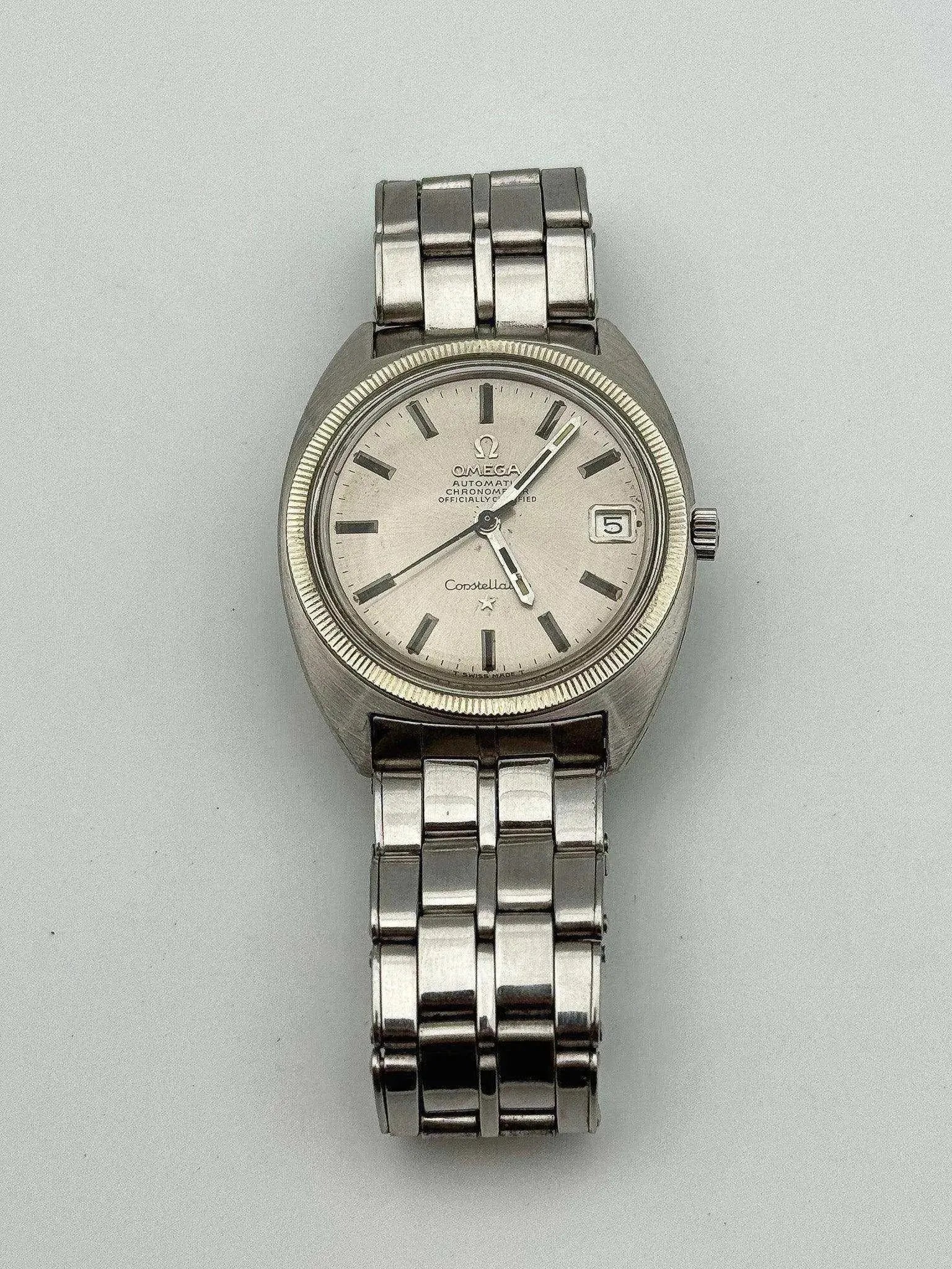 Omega - Constellation C-Shape 168.027 Gerald Genta Lunette or blanc - boite - 1967 - Atelier Victor - Vintage Shop