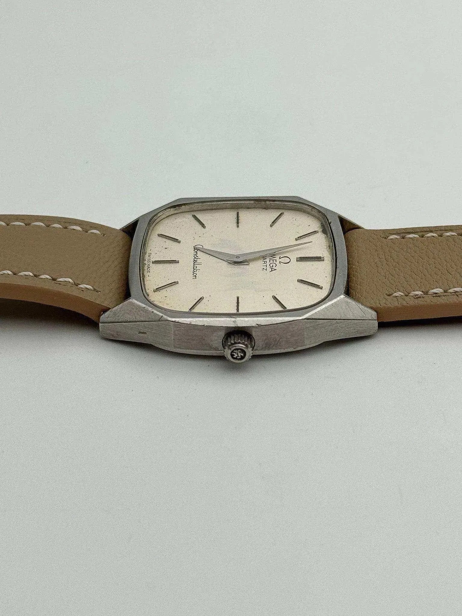 Omega - Constellation Champagne Cream - 1977 - Atelier Victor Paris - Vintage Watch Shop Dubai