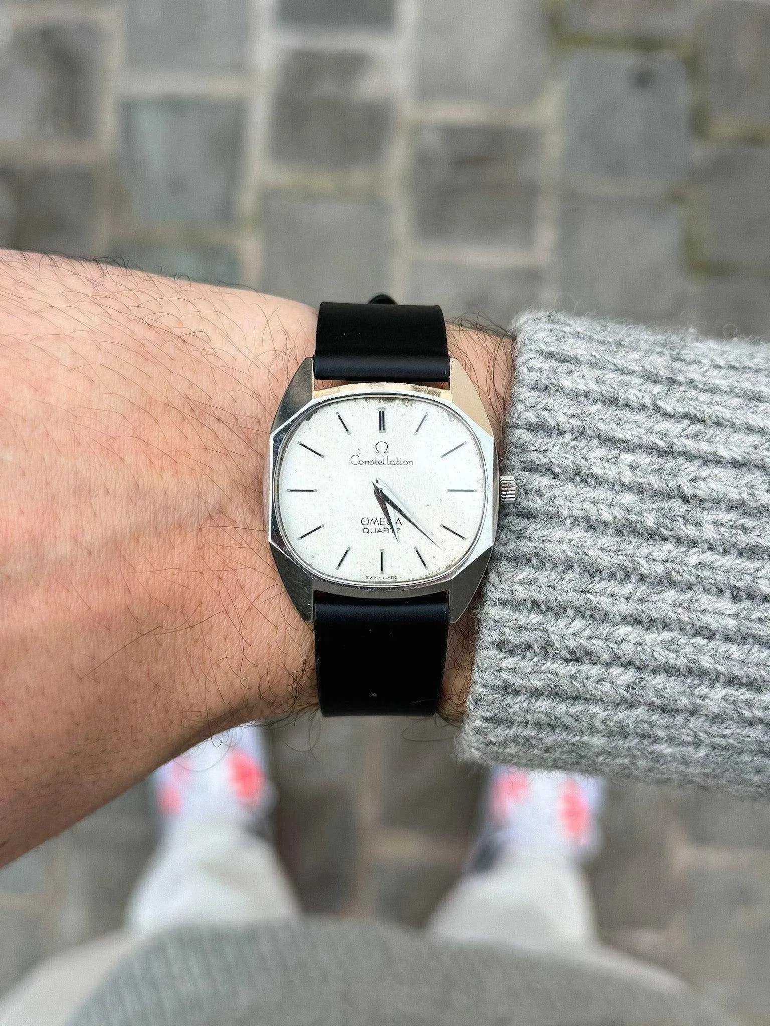 Omega - Constellation Champagne Patine - 1975 - Atelier Victor Paris - Vintage Watch Shop Dubai
