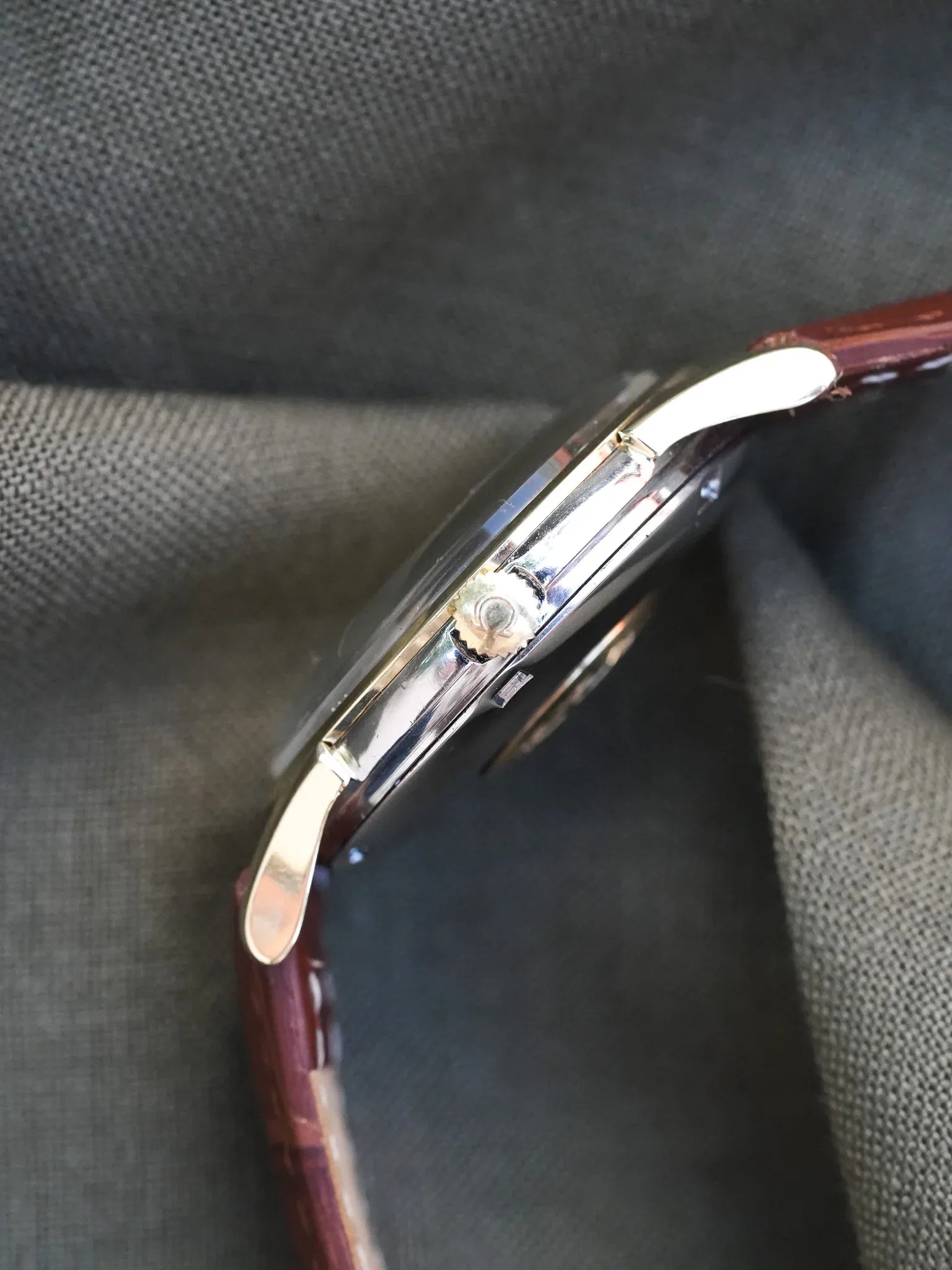 Omega - Constellation Chronometer Plaqué or Acier Blanc 14393-61-SC - 1961 - Atelier Victor - Vintage Shop