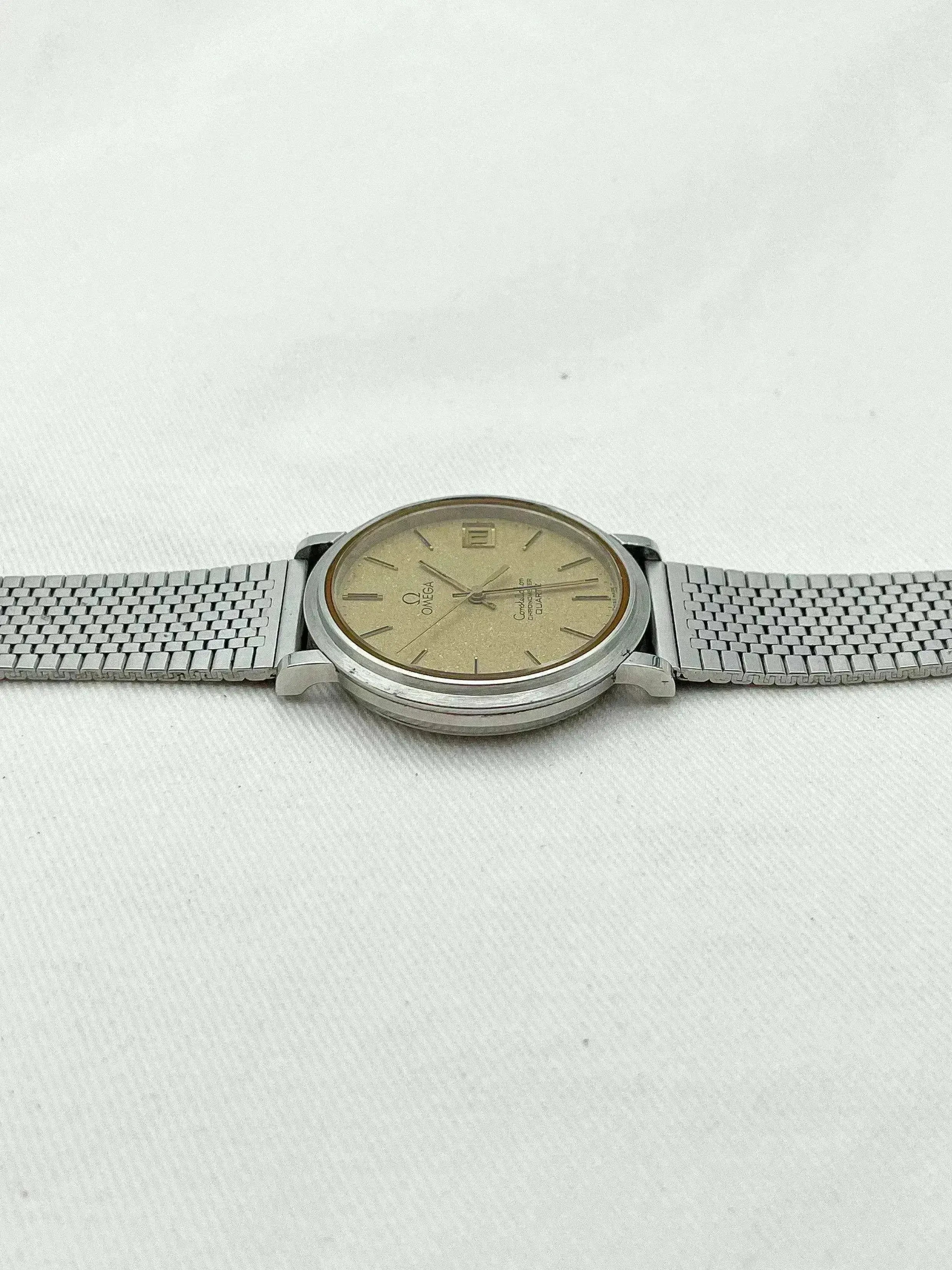 Omega - Constellation Doré pailletté - 1978 - Atelier Victor