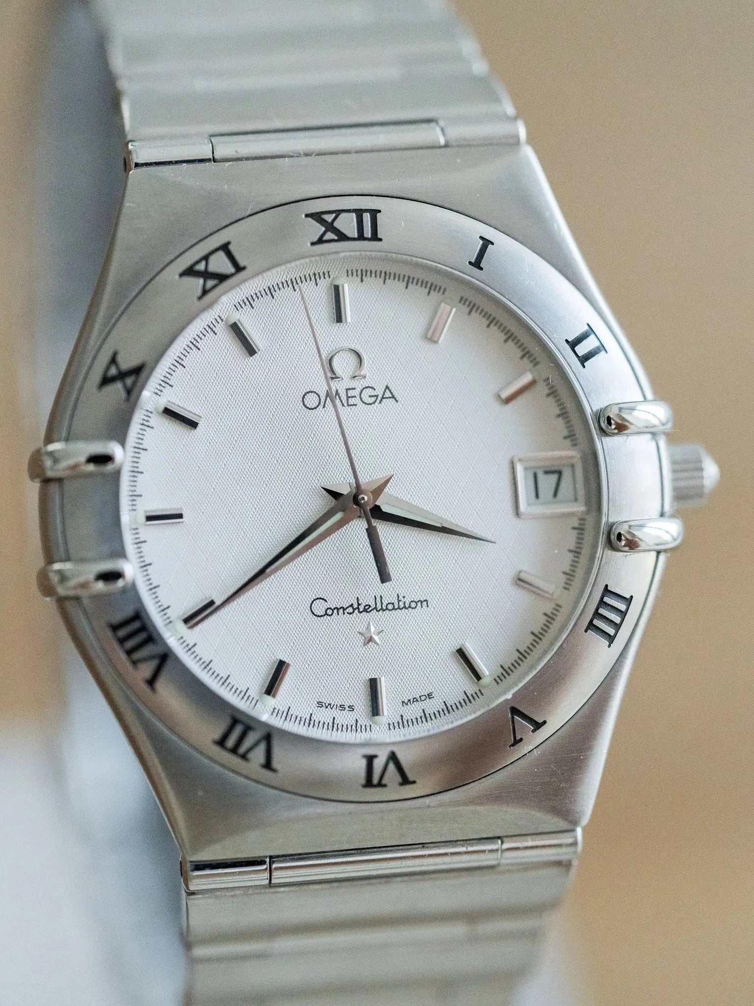 Omega - Constellation Full Steel Nid d'Abeille - 1998 - Atelier Victor Paris - Vintage Watch Shop Dubai