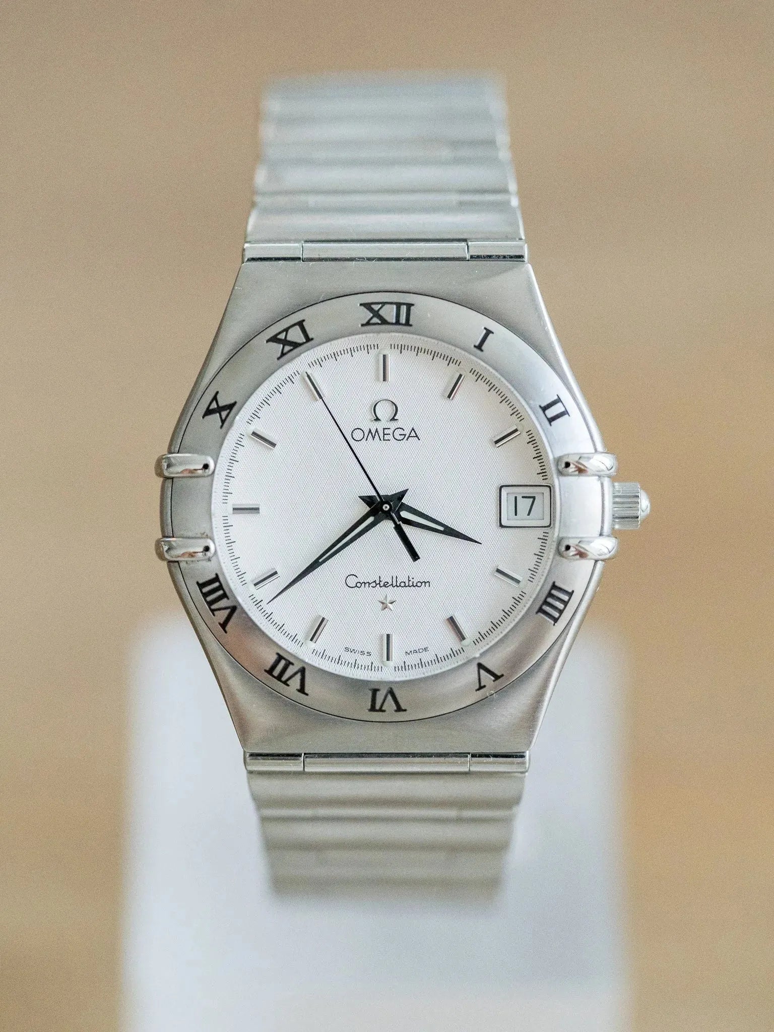 Omega - Constellation Full Steel Nid d'Abeille - 1998 - Atelier Victor Paris - Vintage Watch Shop Dubai