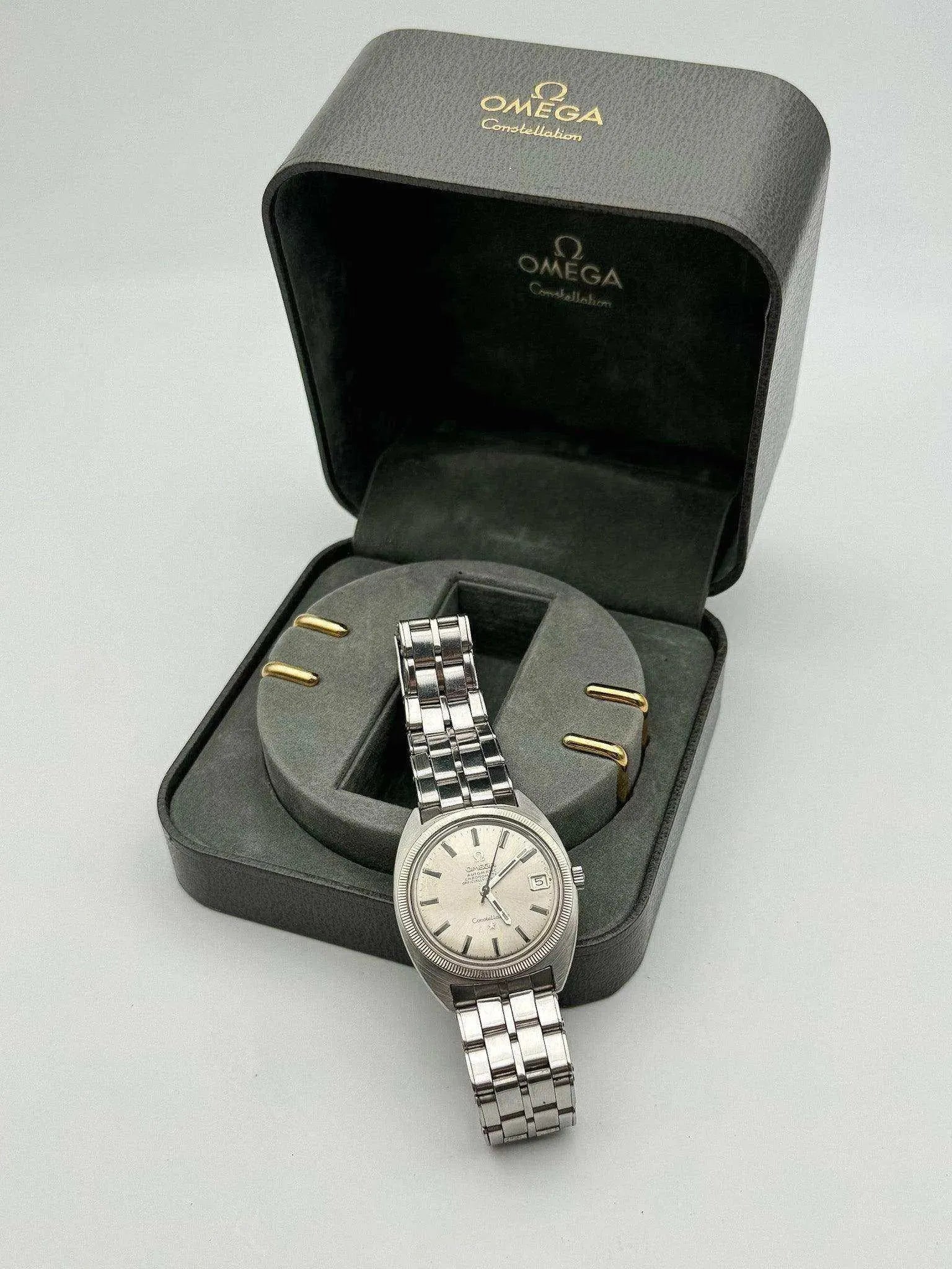 Omega - Constellation Gerald Genta White Gold Bezel - BOX - 1967 - Atelier Victor Paris - Vintage Watch Shop Dubai