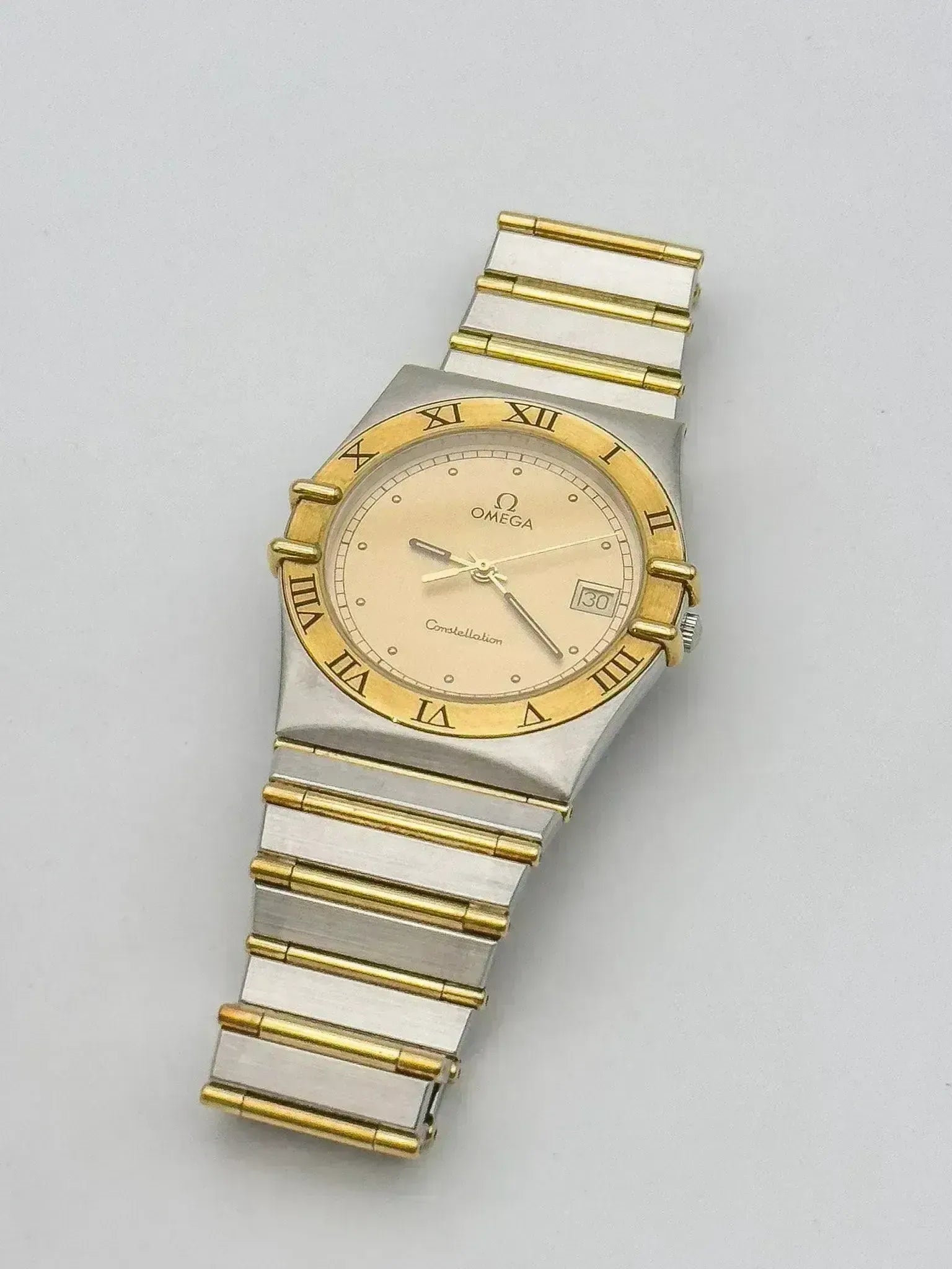 Omega - Constellation Gold & Steel - 1986 - Atelier Victor
