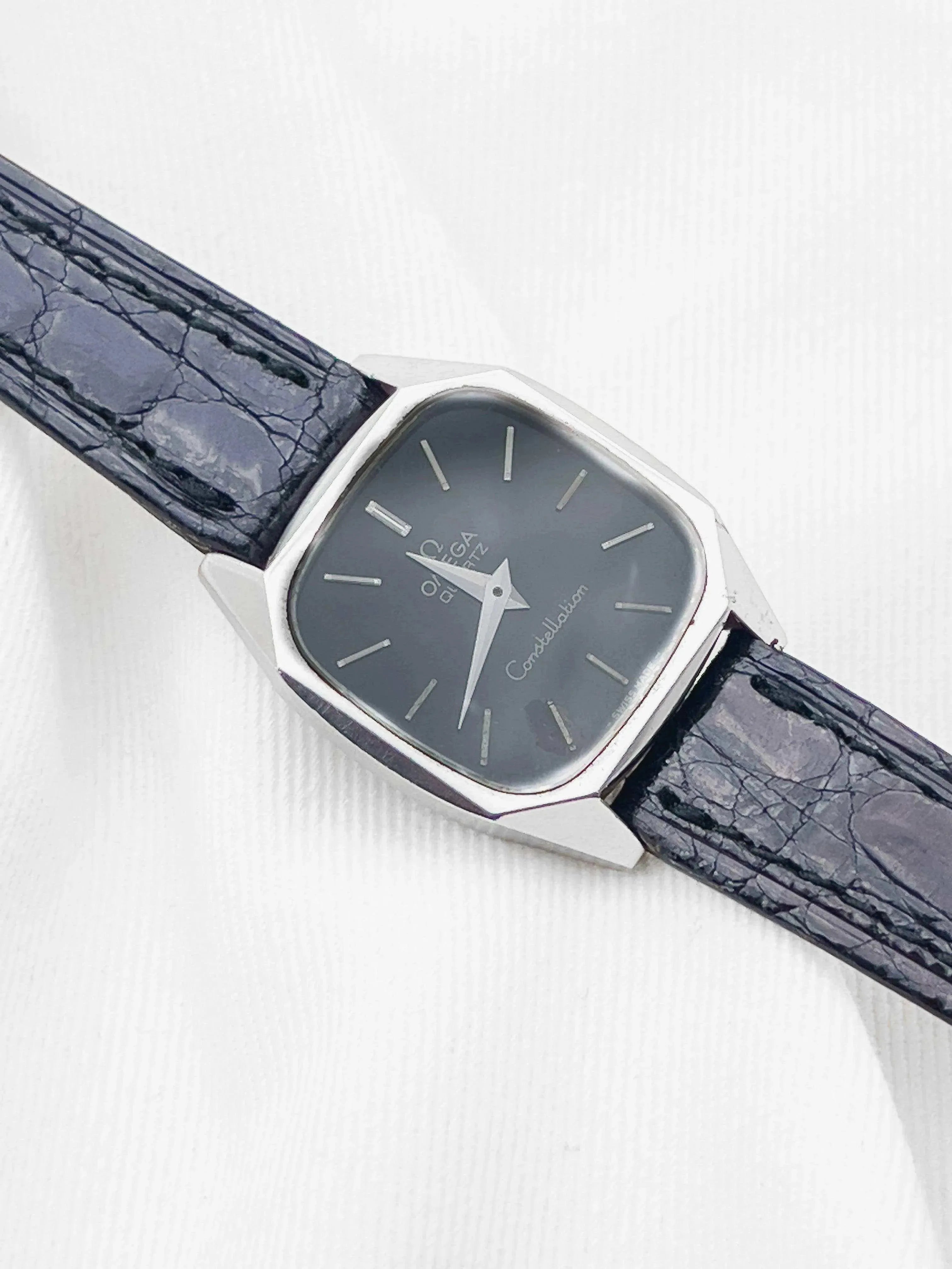 Omega - Constellation Lady Black Dial - 1973 - Atelier Victor Paris - Vintage Watch Shop Dubai