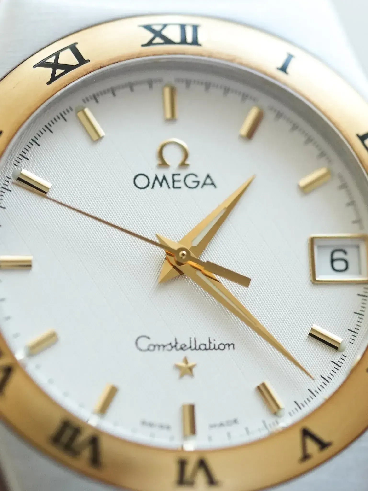 Omega - Constellation Manhattan 1213.30.00 Or Acier Cadran Blanc - Papier et Boite - 1998 - Atelier Victor