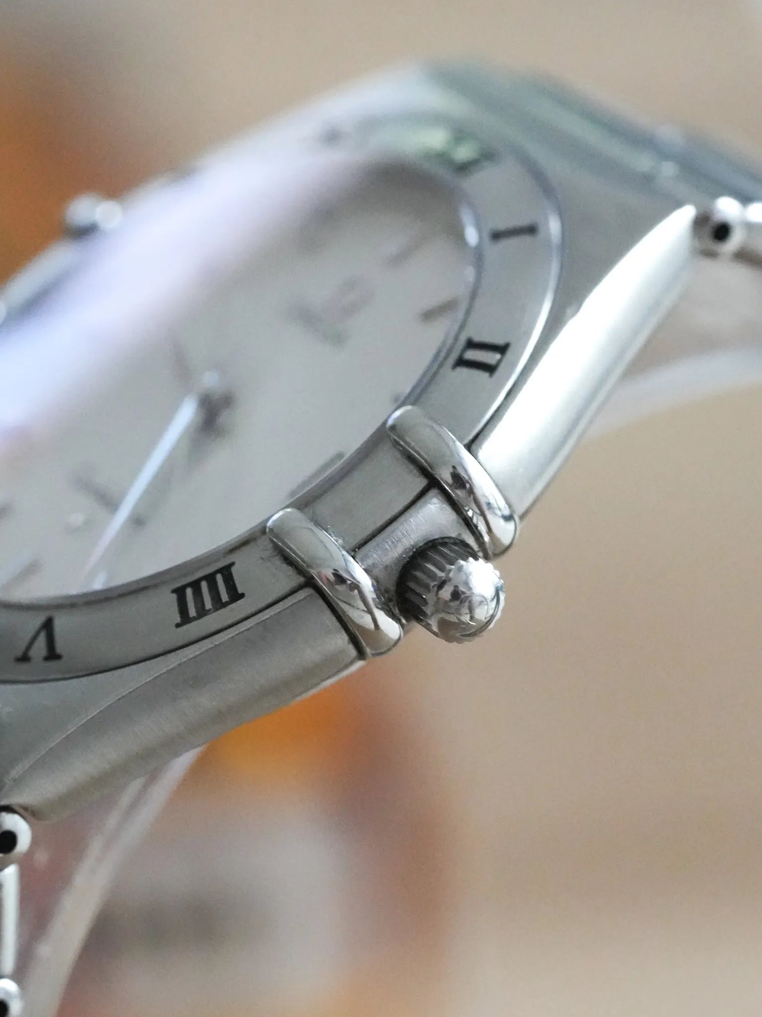 Omega - Constellation Manhattan 1512.30 Nid d'abeille Blanc Acier - 1998 - Atelier Victor - Vintage Shop