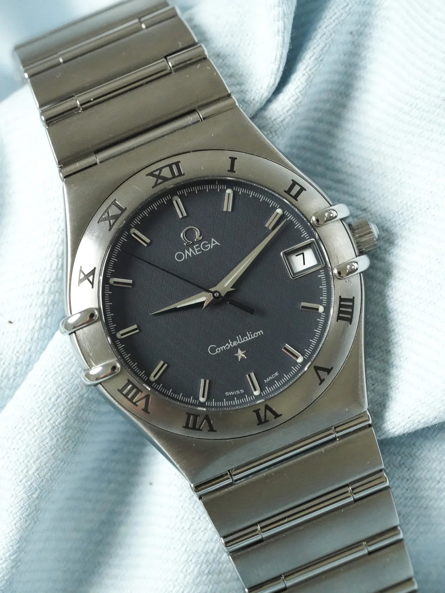 Omega - Constellation Manhattan 1512.40 Acier Cadran Gris Nid d'abeille - 1998 - Atelier Victor
