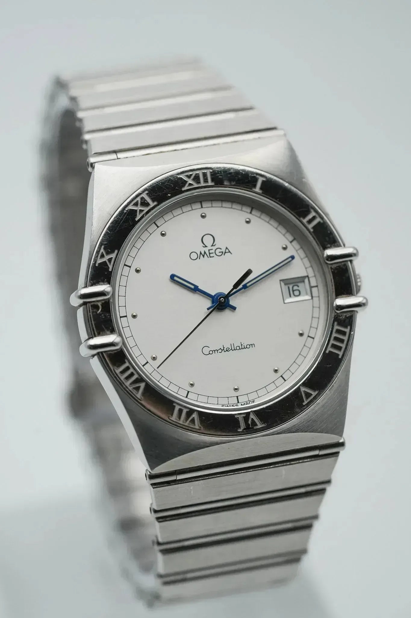 Omega - Constellation Manhattan Acier Aiguilles Bleu - 1993 - Atelier Victor