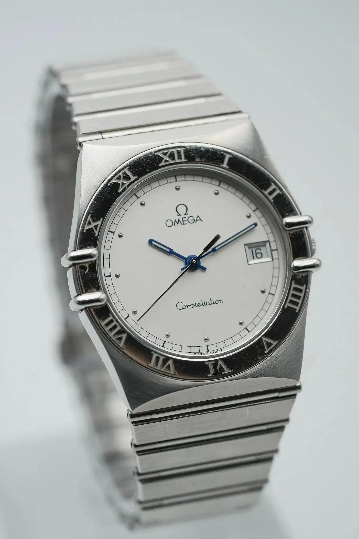 Omega - Constellation Manhattan Acier Aiguilles Bleu - 1993 - Atelier Victor