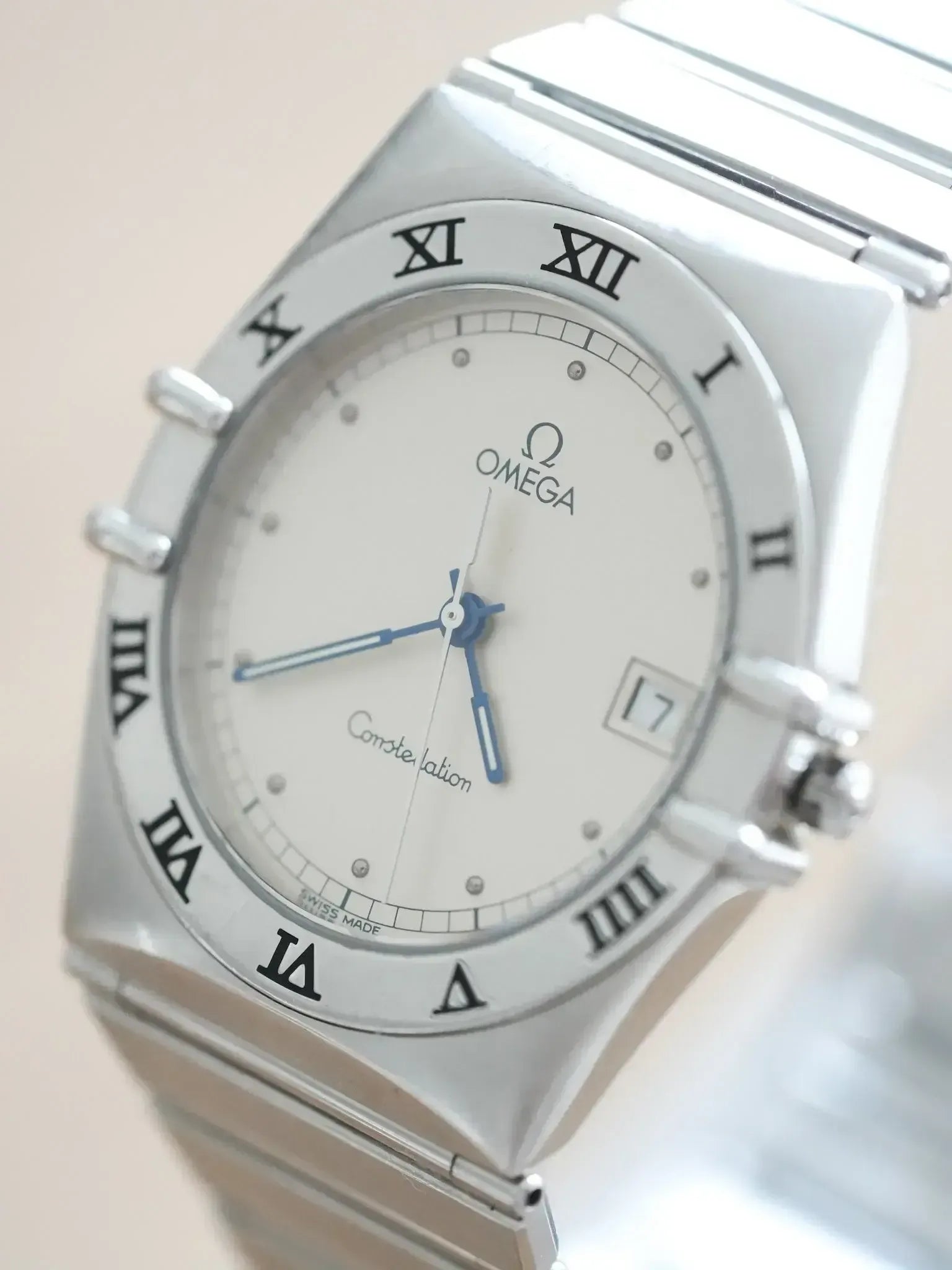 Omega - Constellation Manhattan Acier Aiguilles Bleues - 1990s - Atelier Victor