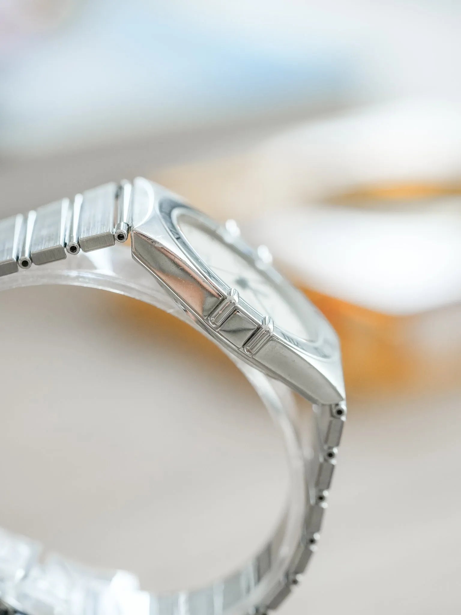 Omega - Constellation Manhattan Acier Aiguilles Bleues - 1990s - Atelier Victor Paris - Vintage Watch Shop Dubai