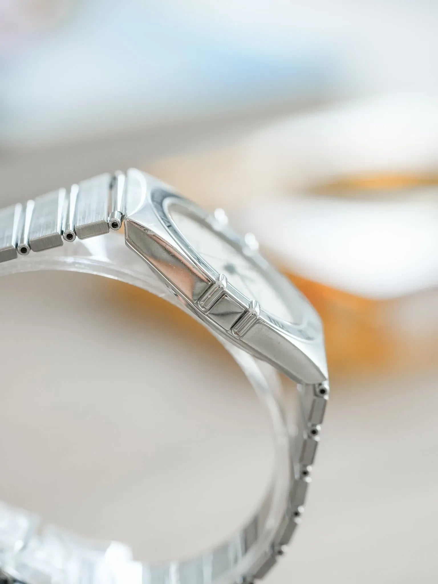 Omega - Constellation Manhattan Acier Aiguilles Bleues - 1990s - Atelier Victor - Vintage Shop