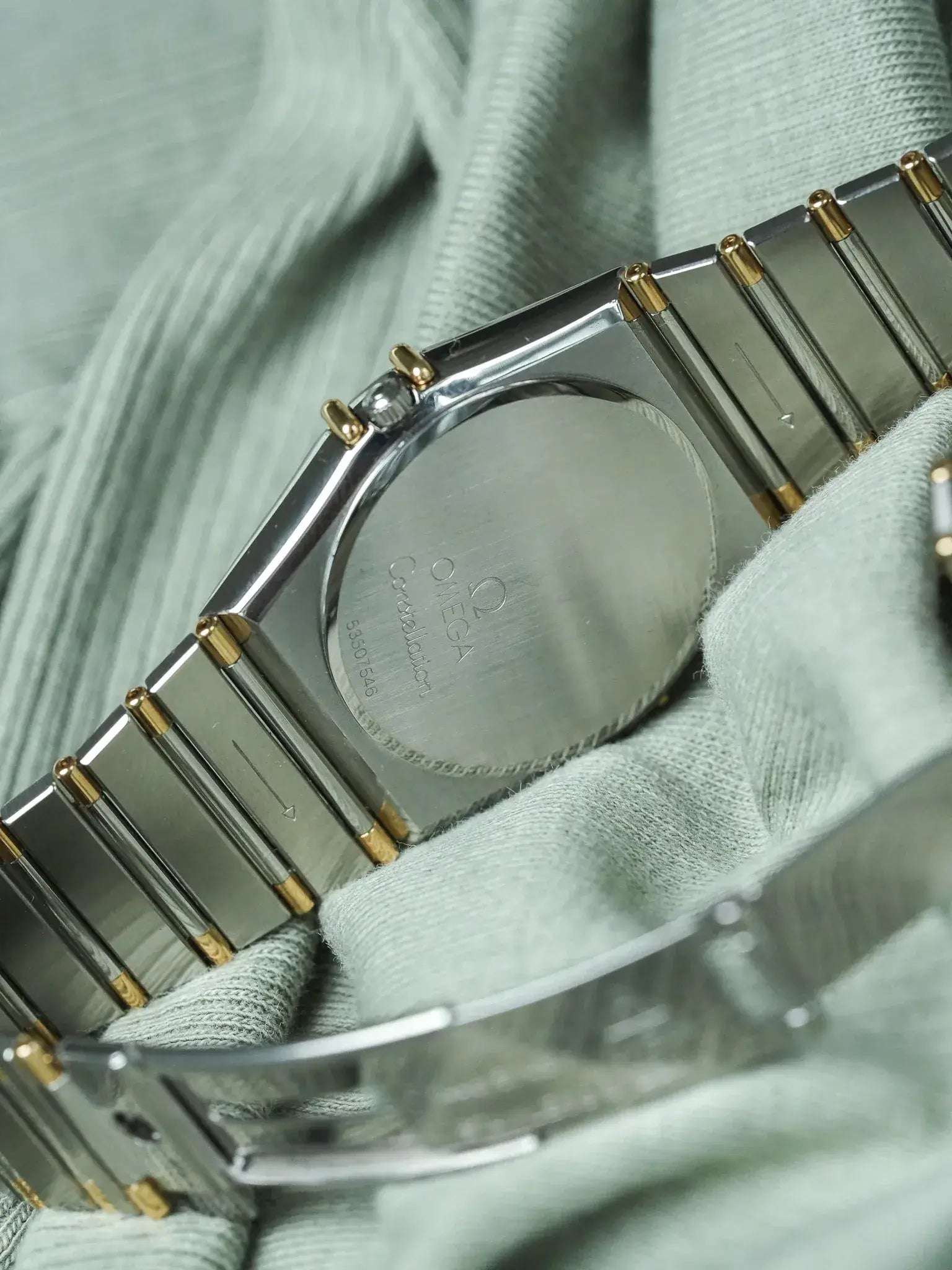 Montre Omega Constellation Day-Date (1991) – Acier & Or 18k (État Neuf)