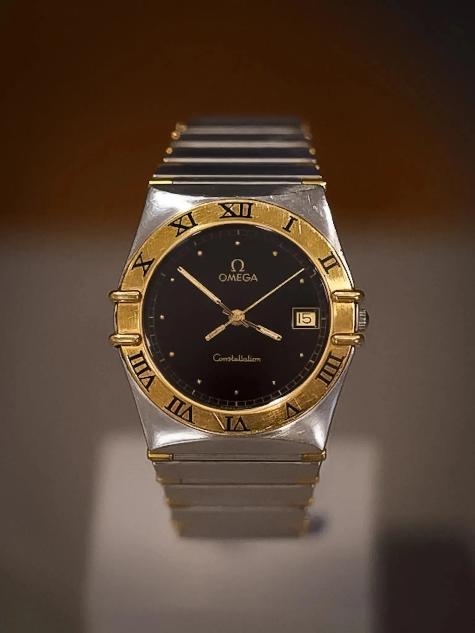 Omega - Constellation Manhattan Noir Or 18k & Acier - 1989 - Atelier Victor Paris - Vintage Watch Shop Dubai
