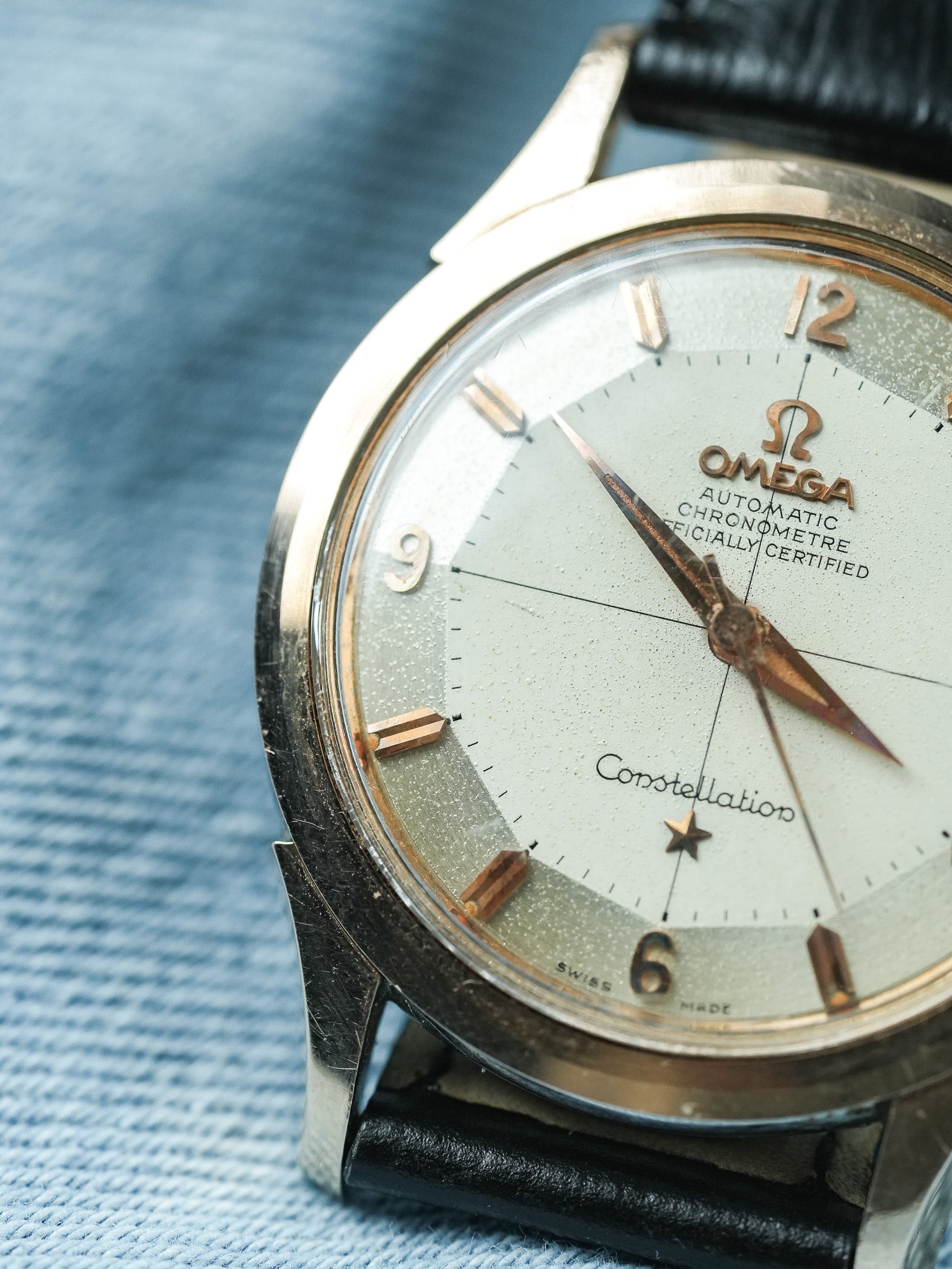 Omega - Constellation Pie Pan 2852 Crosshair Acier Or rose - 1958 - Atelier Victor - Vintage Watch Shop