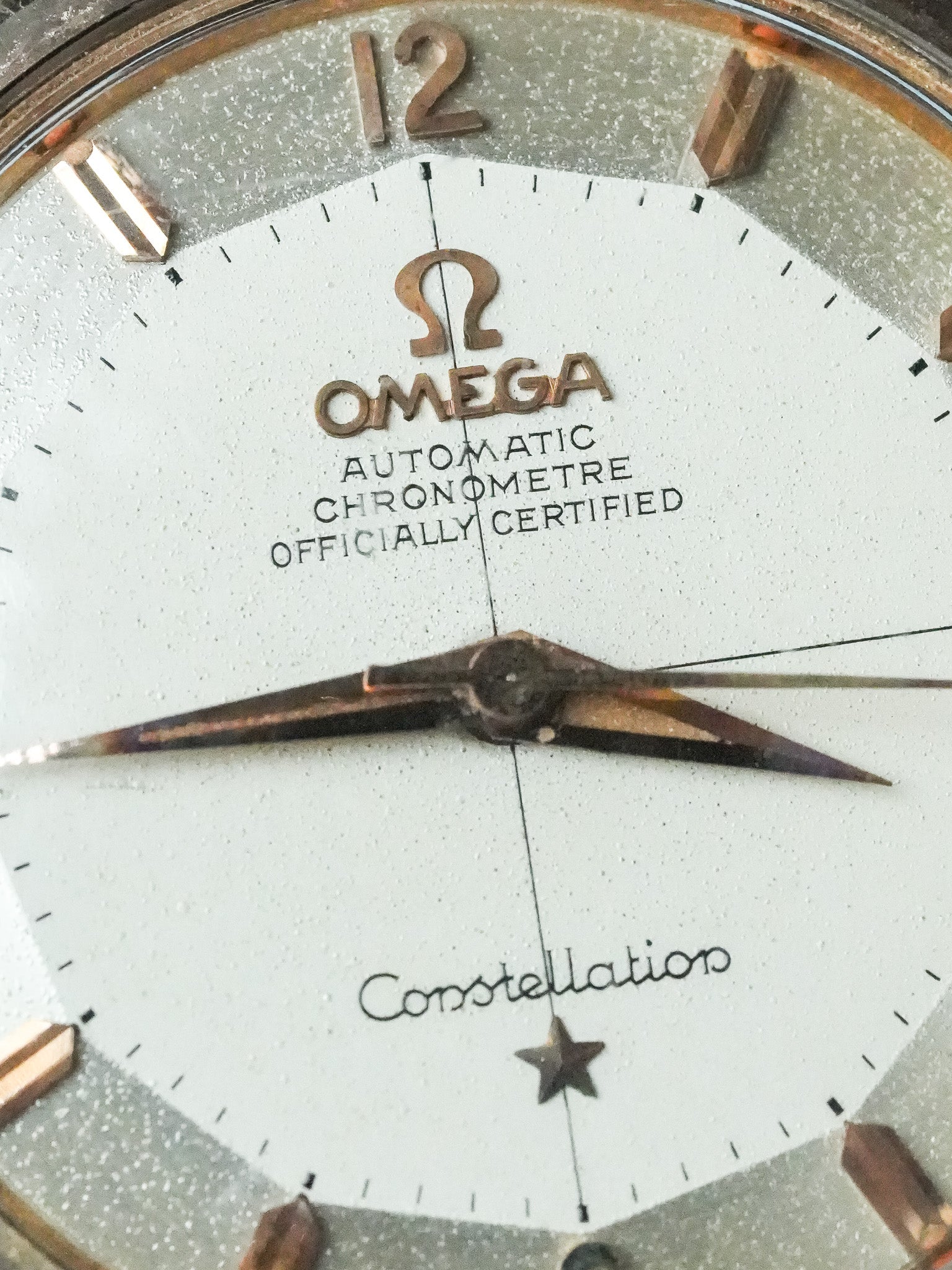 Omega - Constellation Pie Pan 2852 Crosshair Acier Or rose - 1958 - Atelier Victor - Vintage Watch Shop