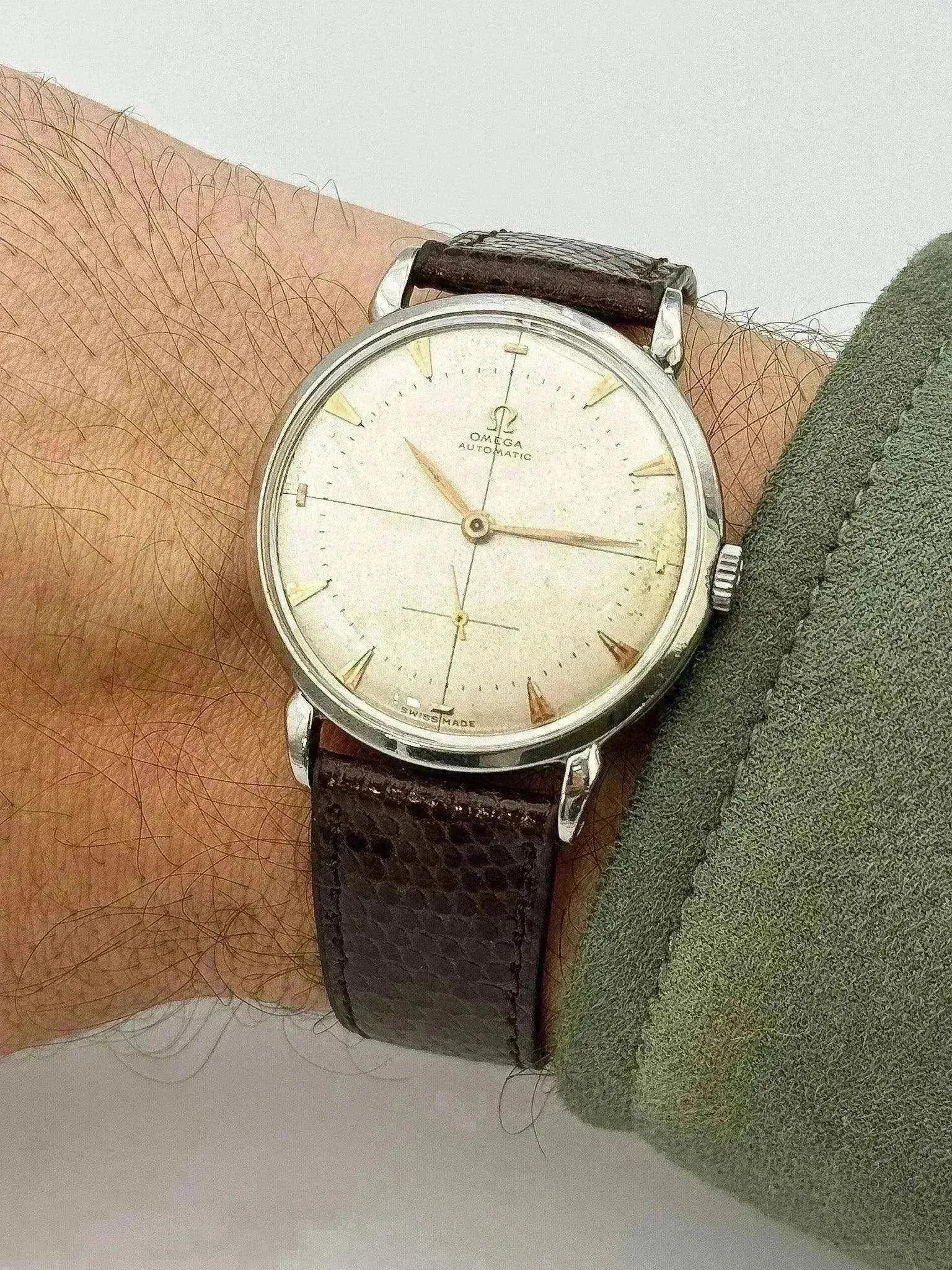 Omega - Crosshair Tear Lugs Bumper - 1950 - Atelier Victor