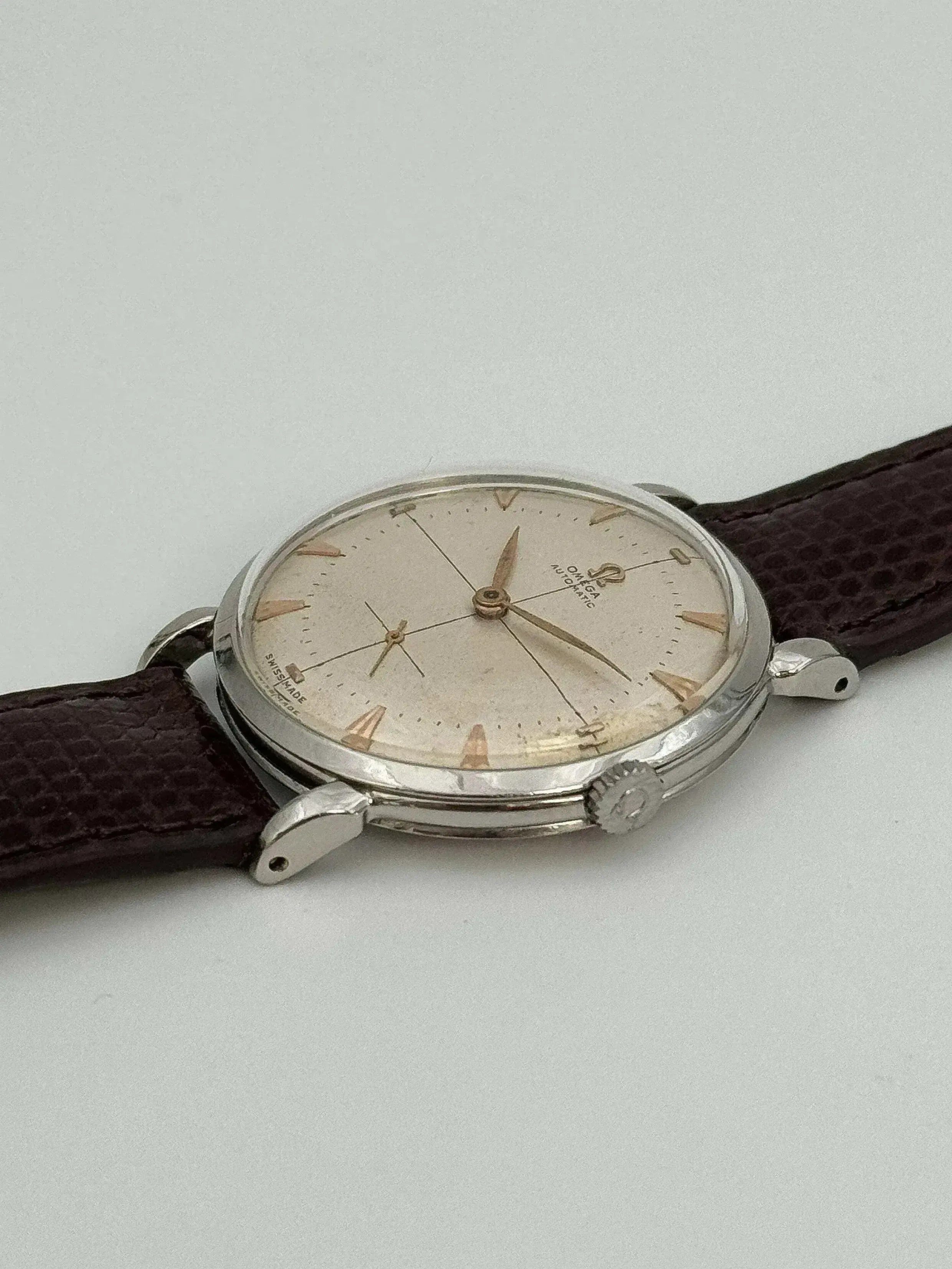 Omega - Crosshair Tear Lugs Bumper - 1950 - Atelier Victor