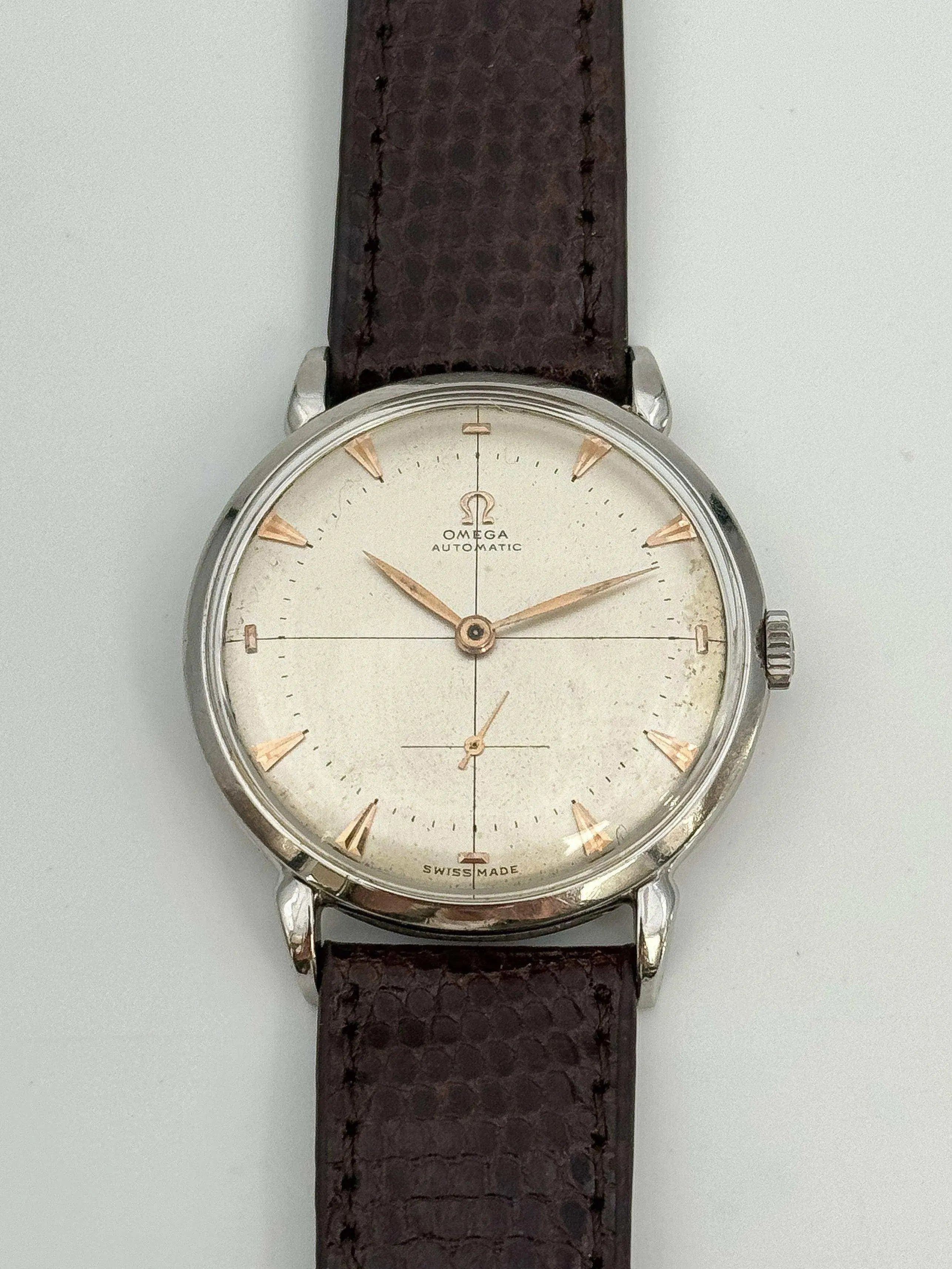 Omega - Crosshair Tear Lugs Bumper - 1950 - Atelier Victor Paris - Vintage Watch Shop Dubai