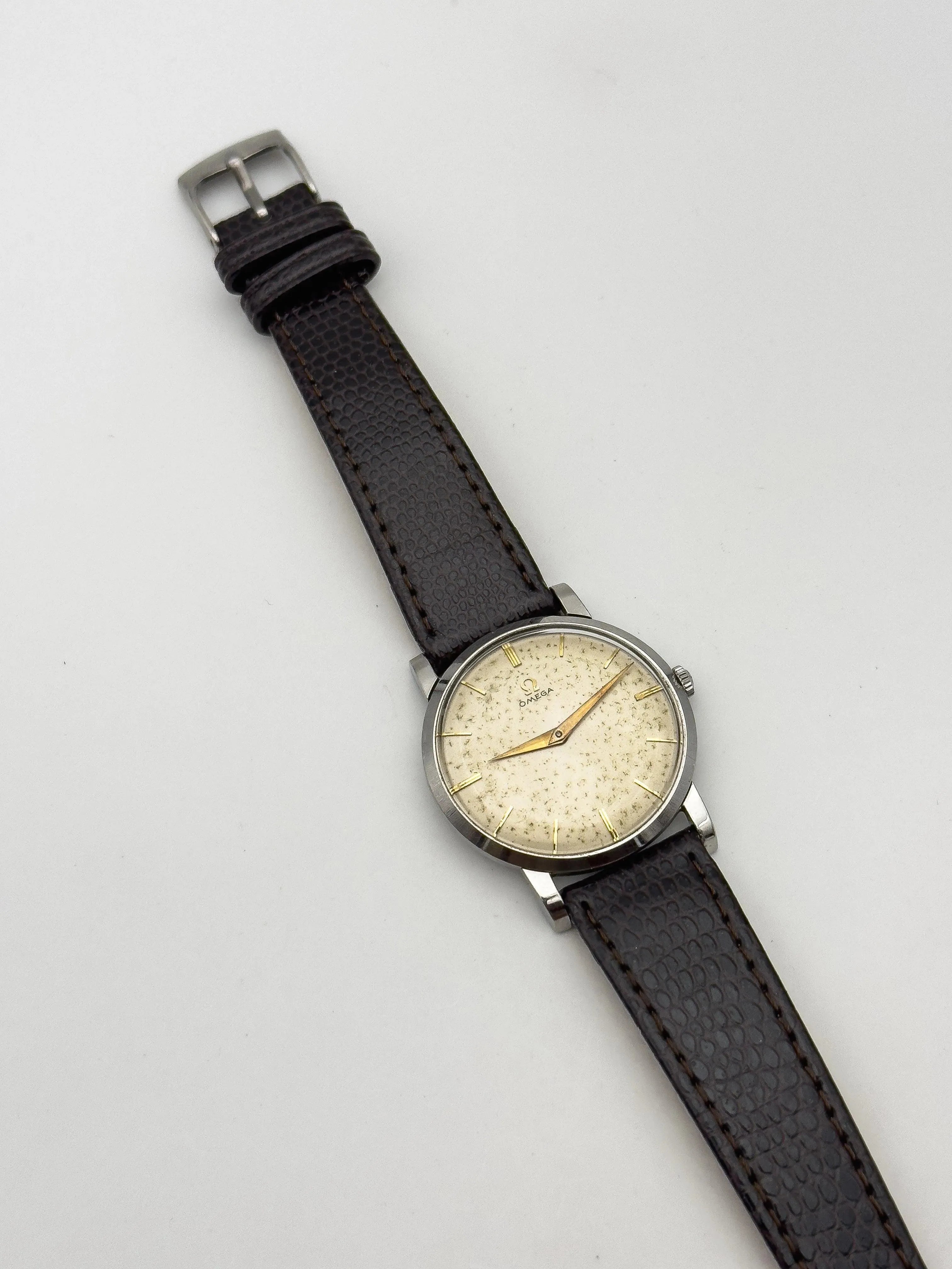 Omega - Dauphine Patine - 1956 - Atelier Victor - Vintage Shop