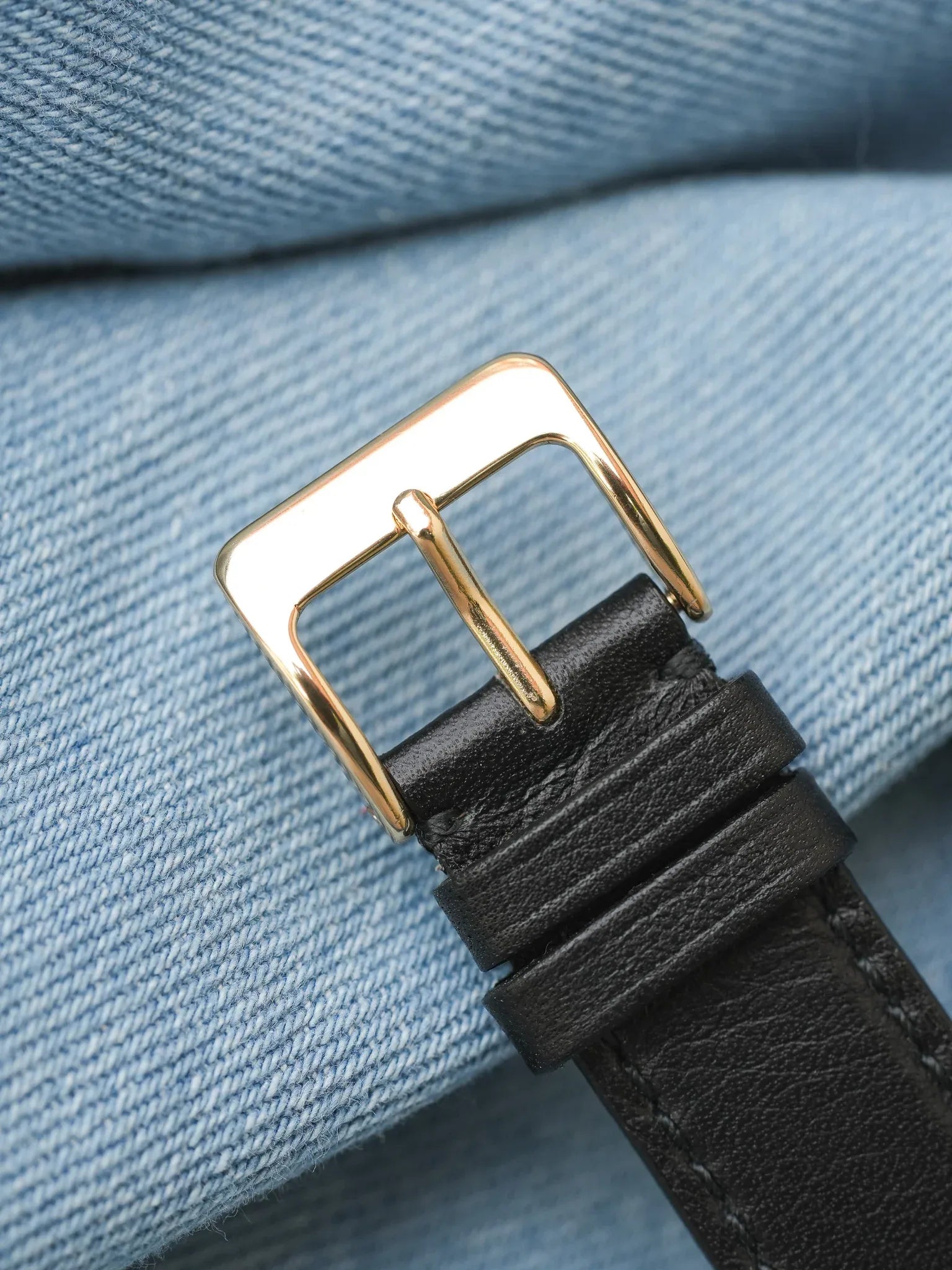 Omega - De Ville 111.0139 Tonneau Plaqué or cadran blanc romain - 1977 - Atelier Victor - Vintage Shop