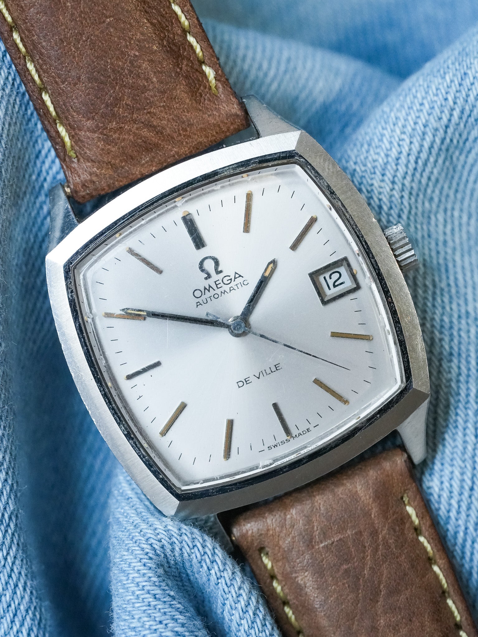 Omega - De Ville 166.075 Tonneau Acier - 1970s - Atelier Victor Paris - Vintage Watch Shop Dubai
