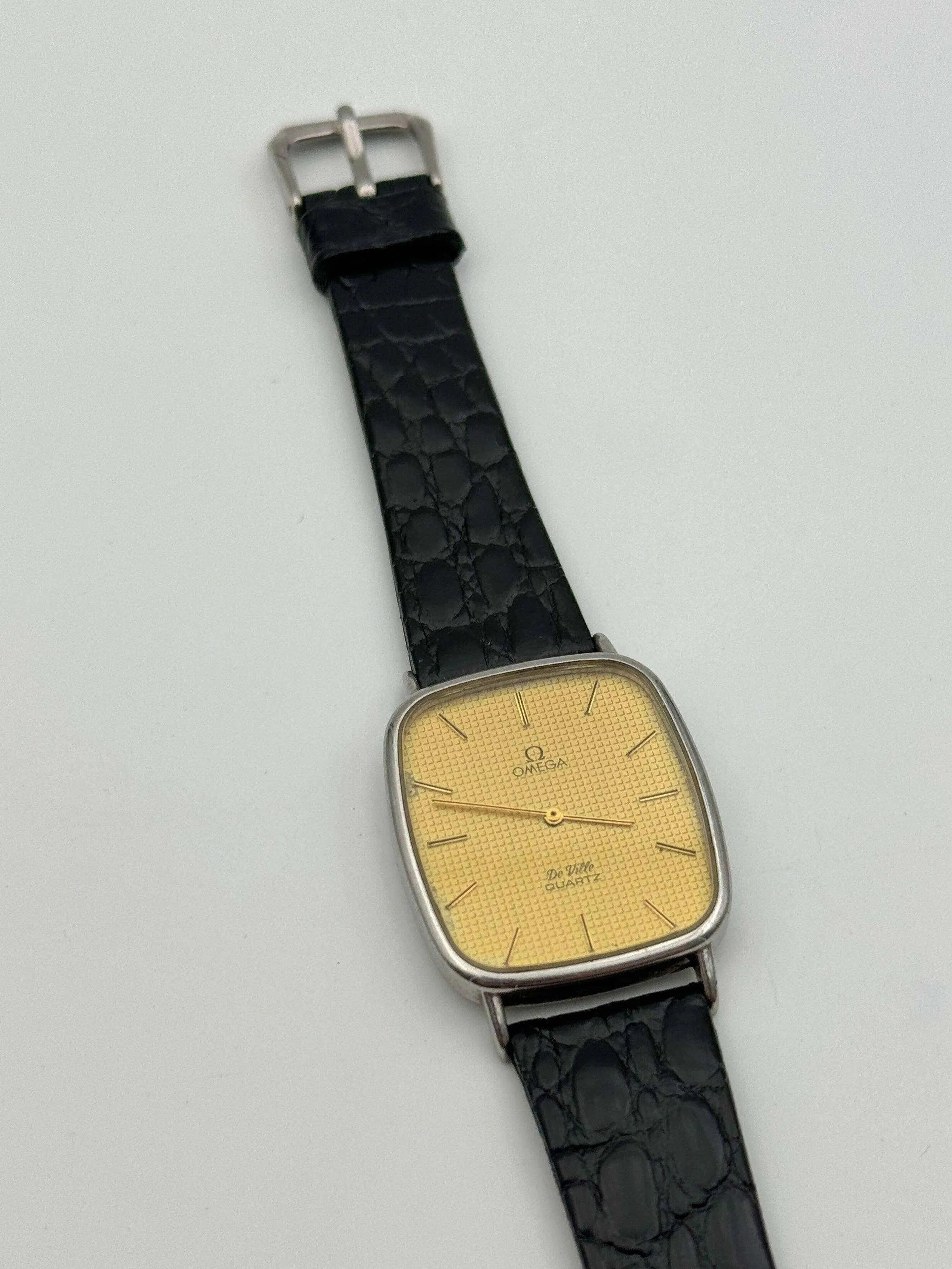Omega - De Ville Acier Tapisserie - 1978 - Atelier Victor Paris - Vintage Watch Shop Dubai