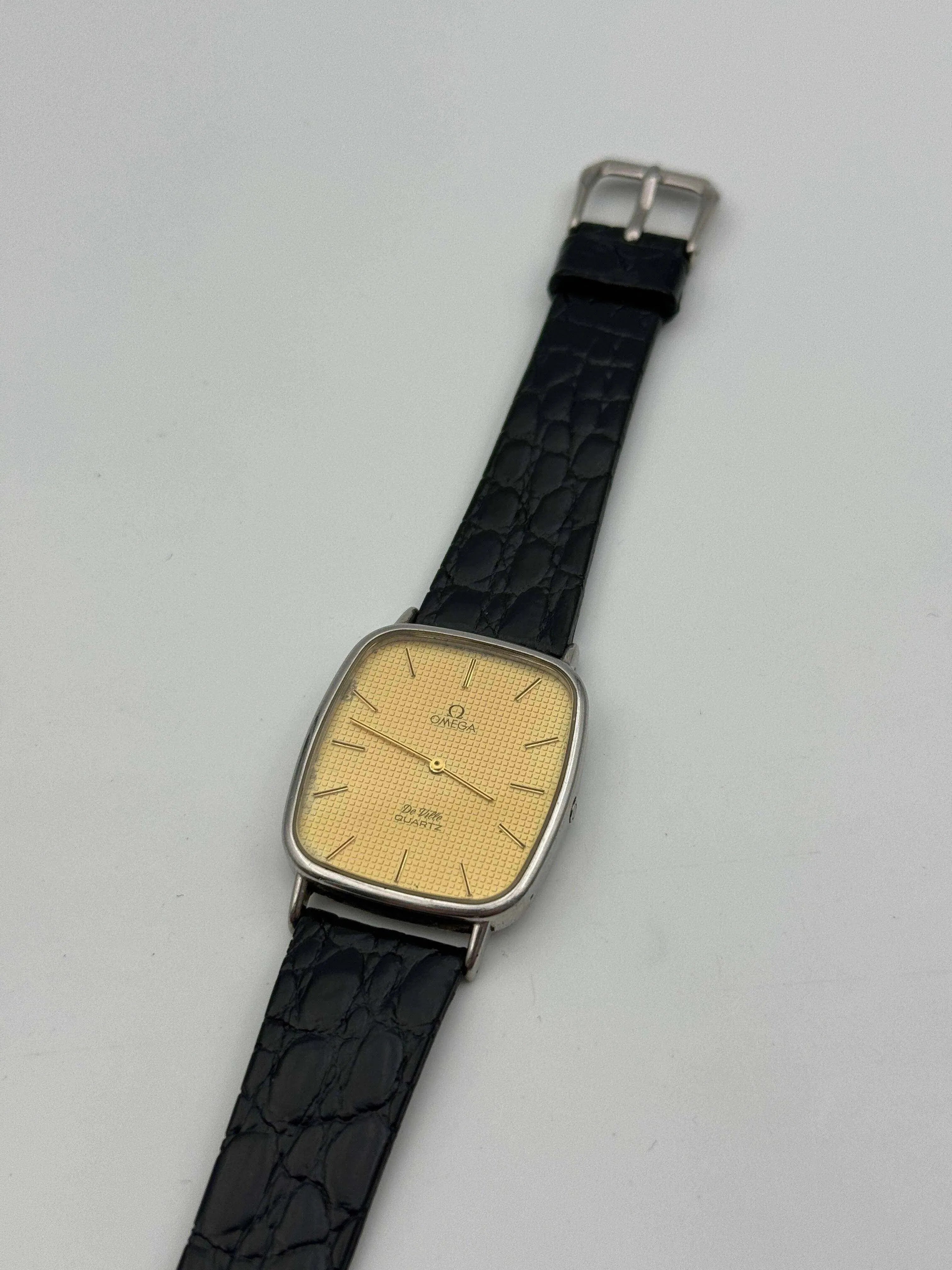 Omega - De Ville Acier Tapisserie - 1978 - Atelier Victor Paris - Vintage Watch Shop Dubai