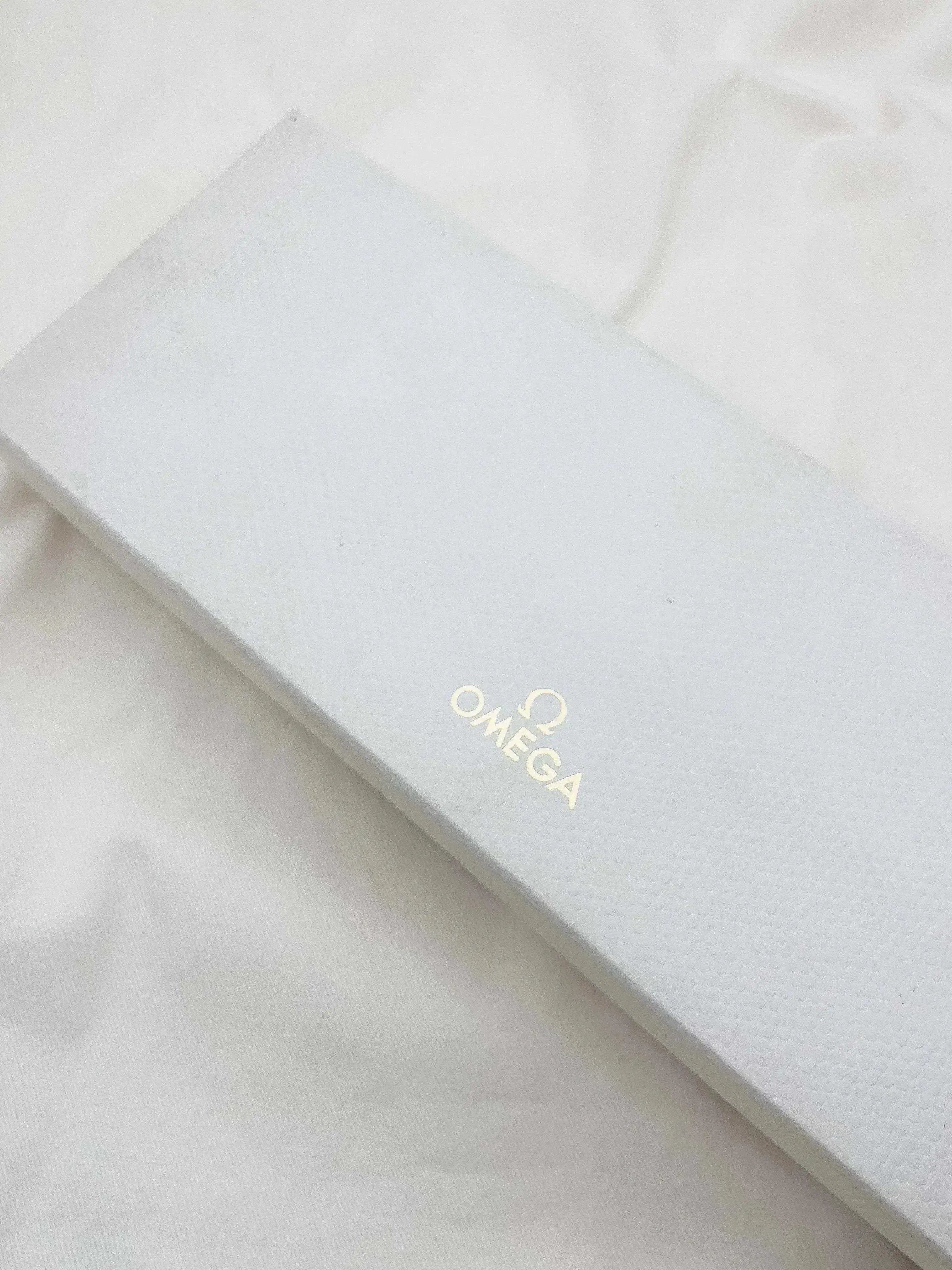 Omega De Ville Bicolores Gris - NOS - Boite & Papier - 1979 - Atelier Victor