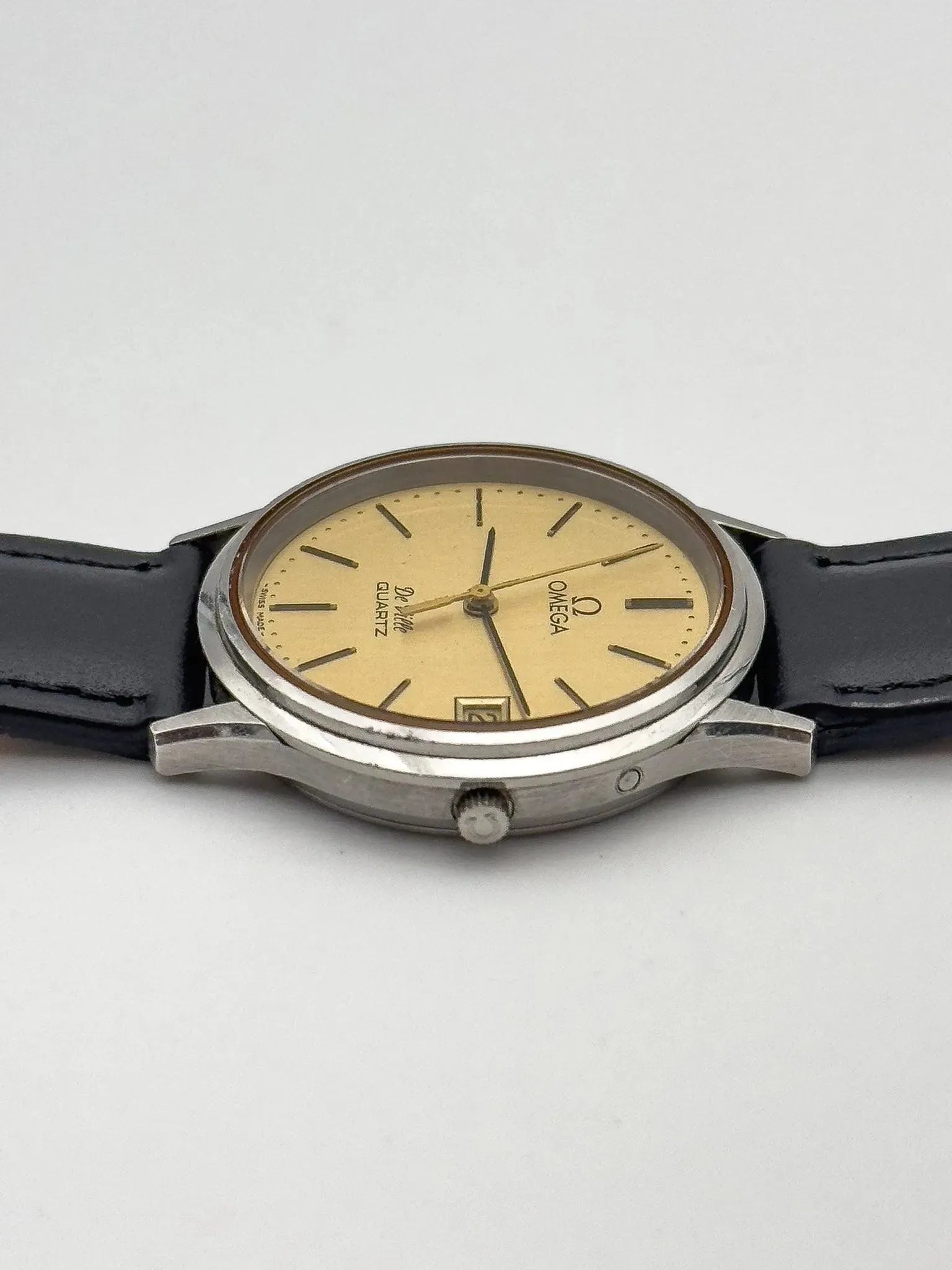 Omega - De Ville Champagne Date - 1979 - Atelier Victor - Vintage Shop