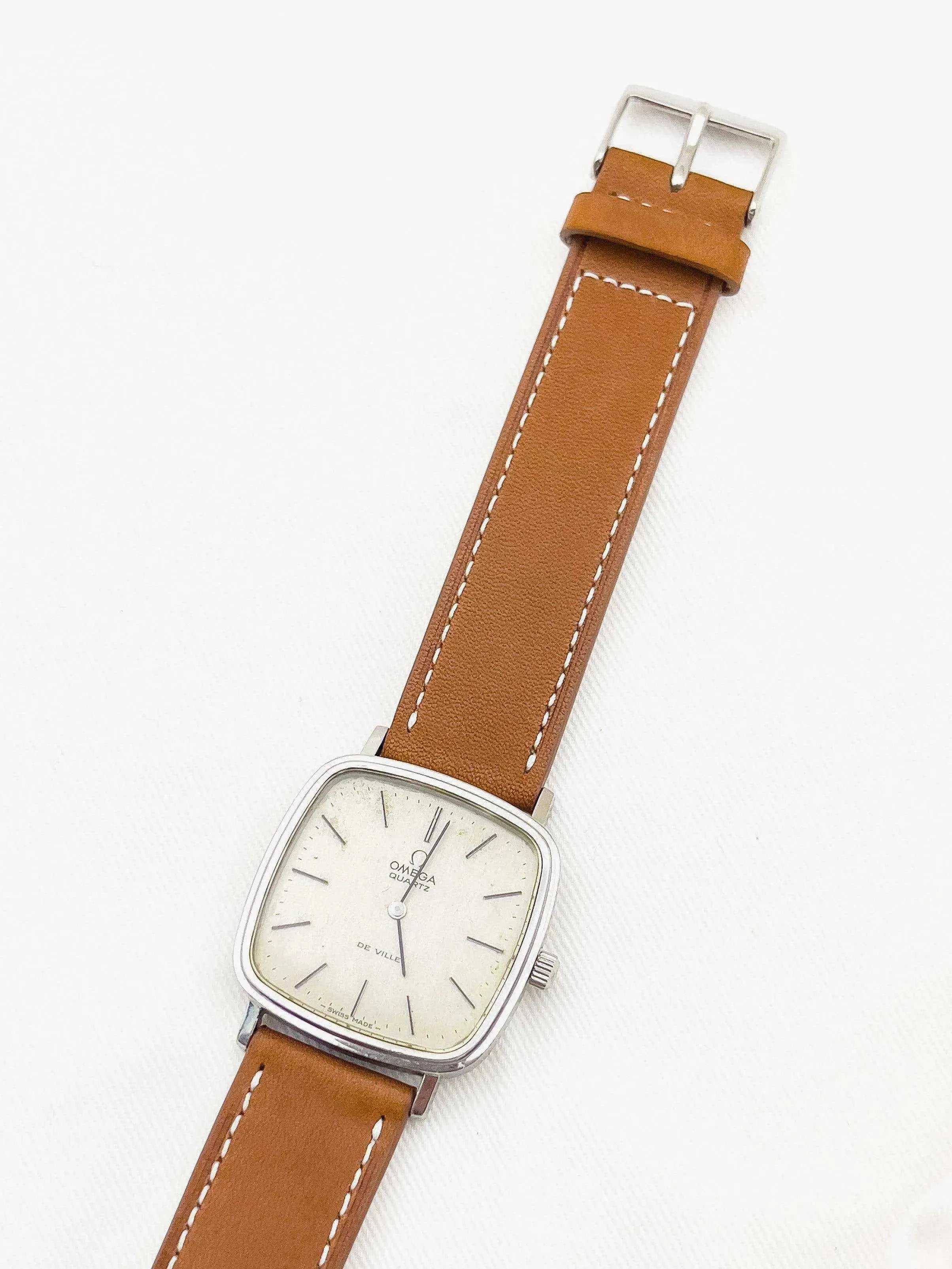 Omega - De Ville Champagne Patiné - 1978 - Atelier Victor Paris - Vintage Watch Shop Dubai
