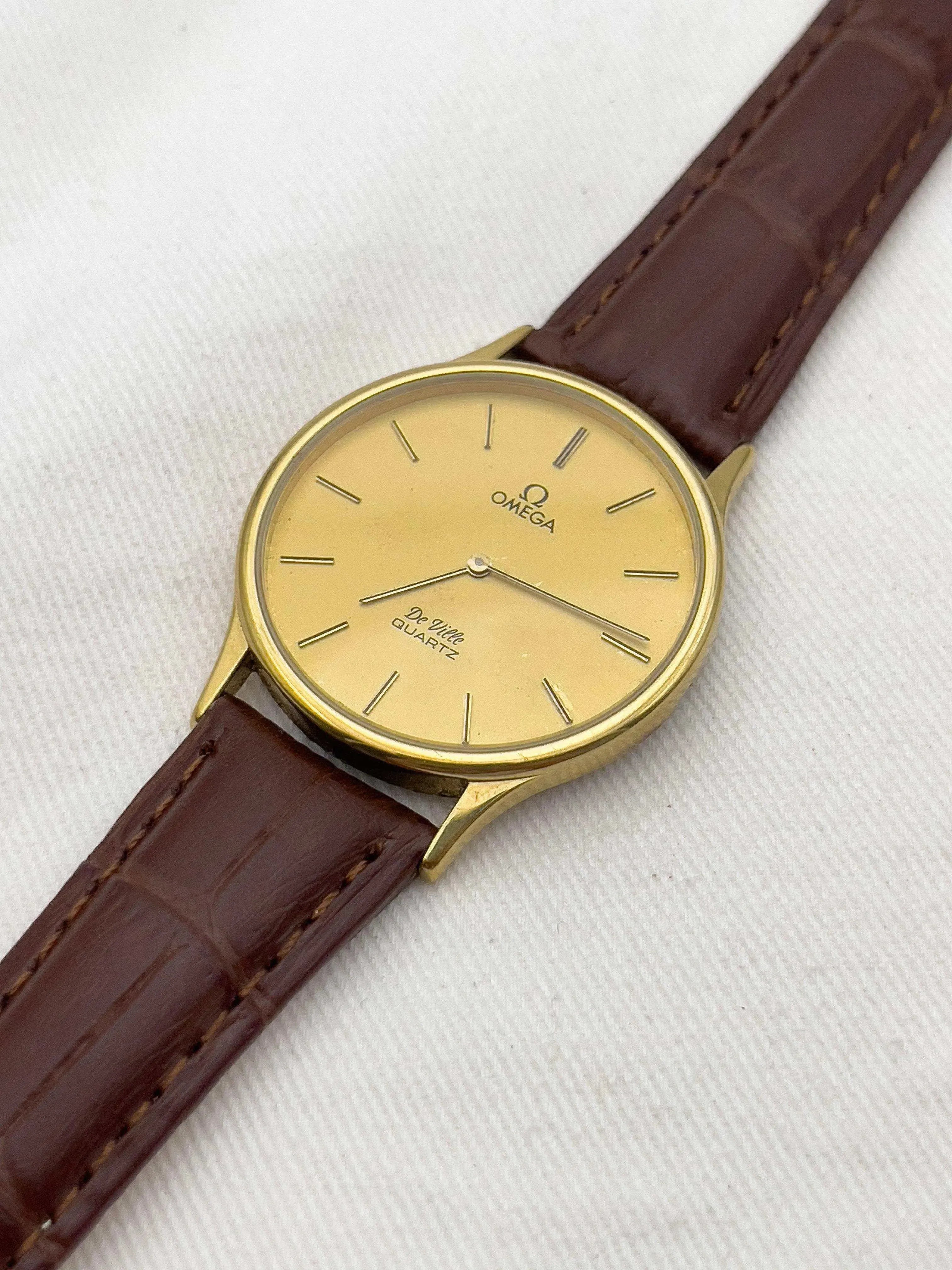 Omega - De Ville Circle Gold - 1970's - Atelier Victor - Vintage Shop