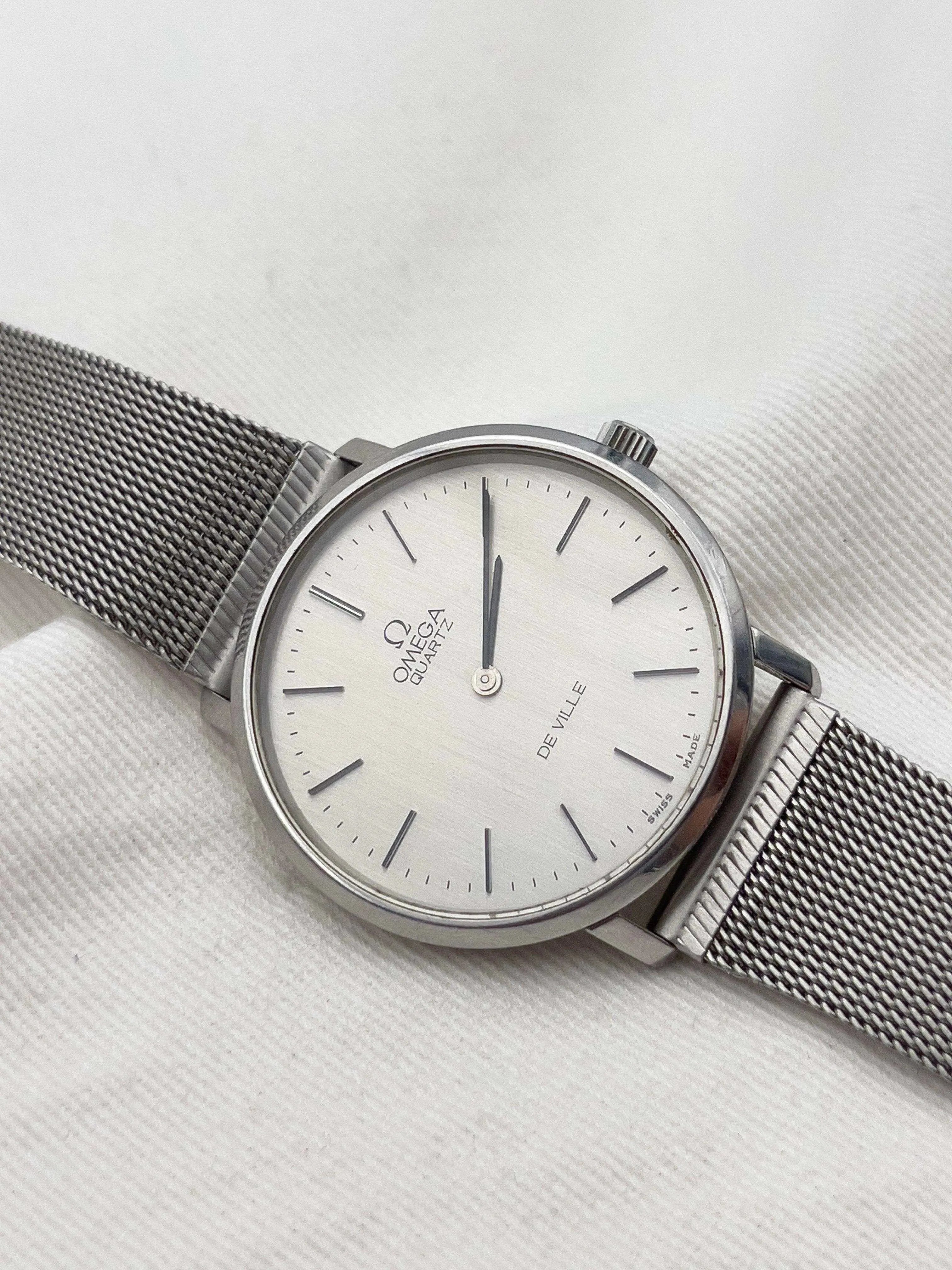 Omega - De Ville Circle Gris Acier - 1977 - Atelier Victor Paris - Vintage Watch Shop Dubai