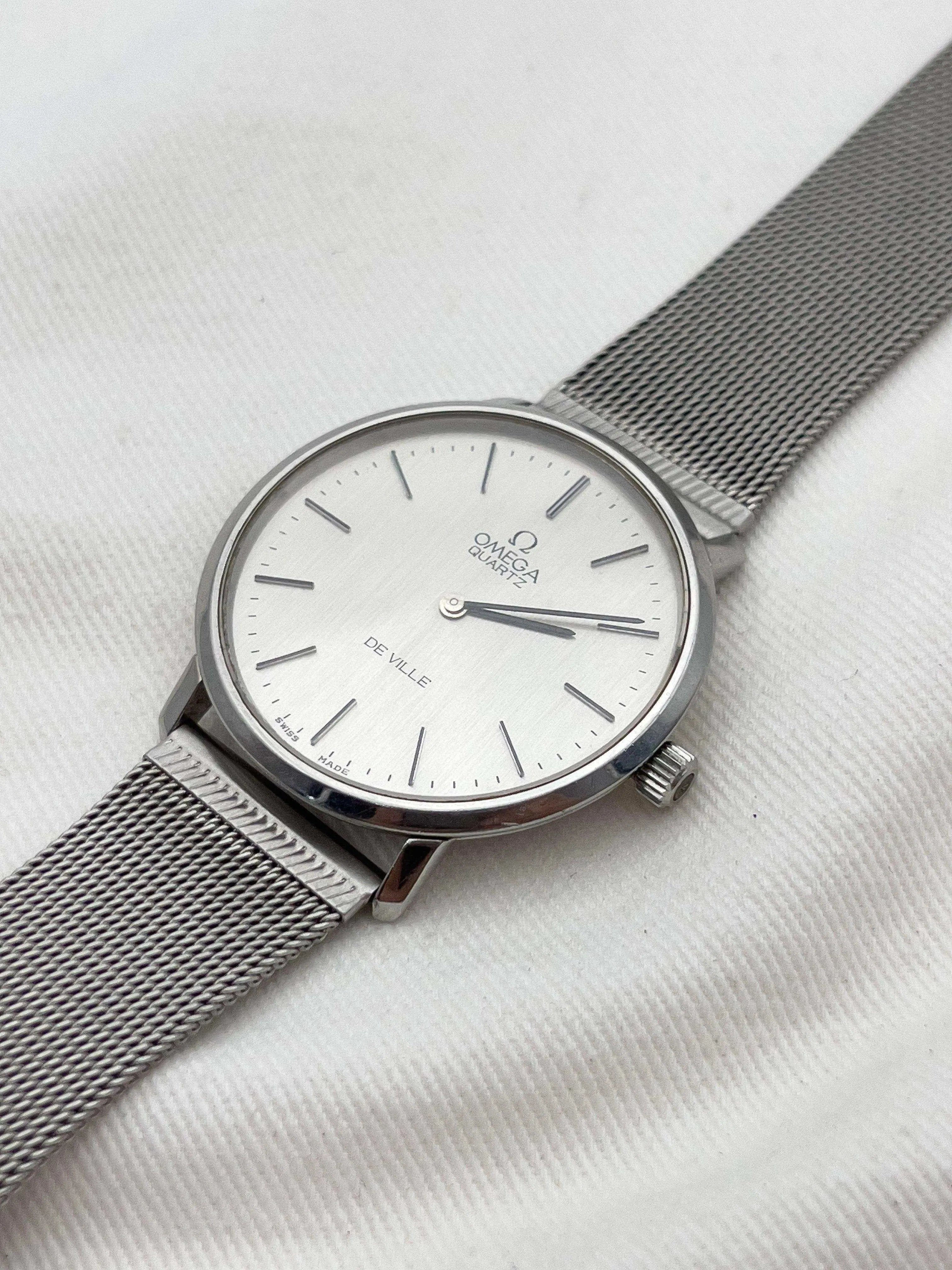 Omega - De Ville Circle Gris Acier - 1977 - Atelier Victor Paris - Vintage Watch Shop Dubai
