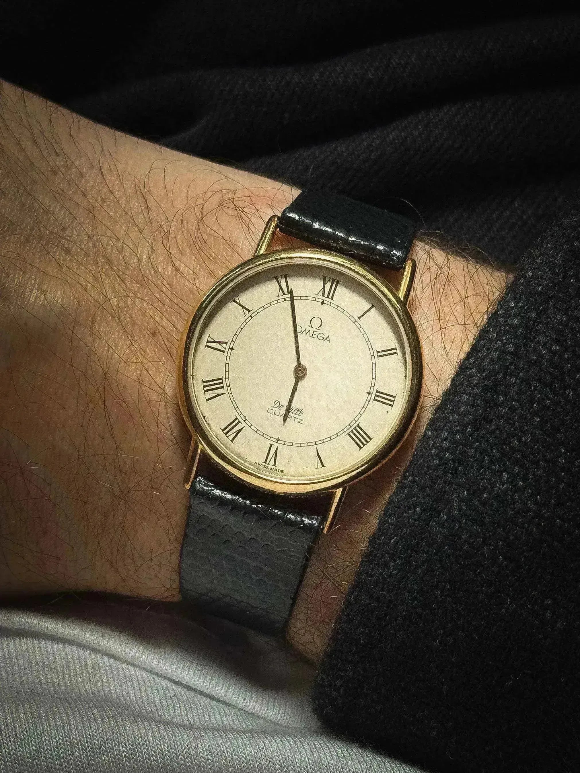 Omega - De Ville Circle Romain - 1970's - Atelier Victor